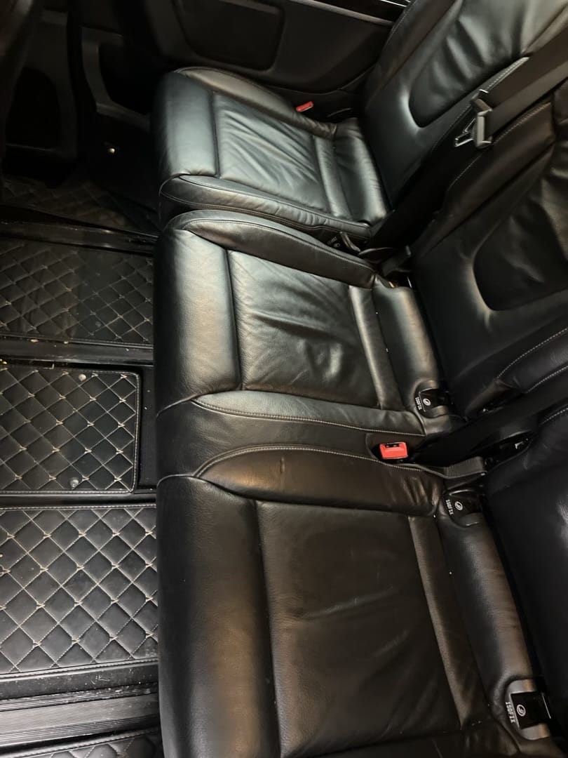 Mercedes-Benz Classe V avec Apple CarPlay