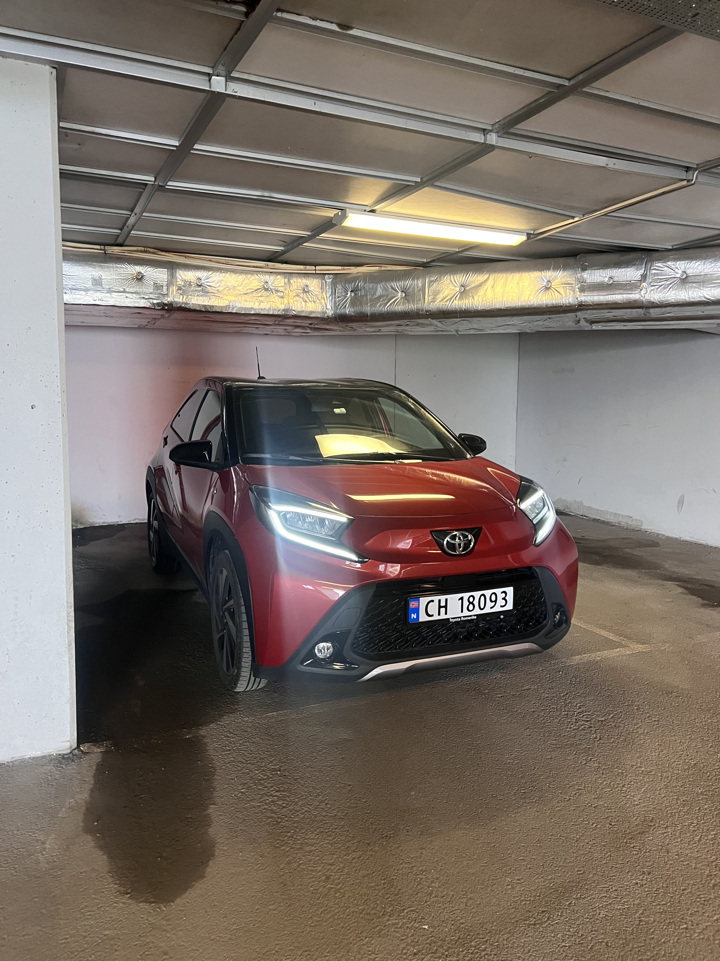Toyota Aygo X med Dashcam