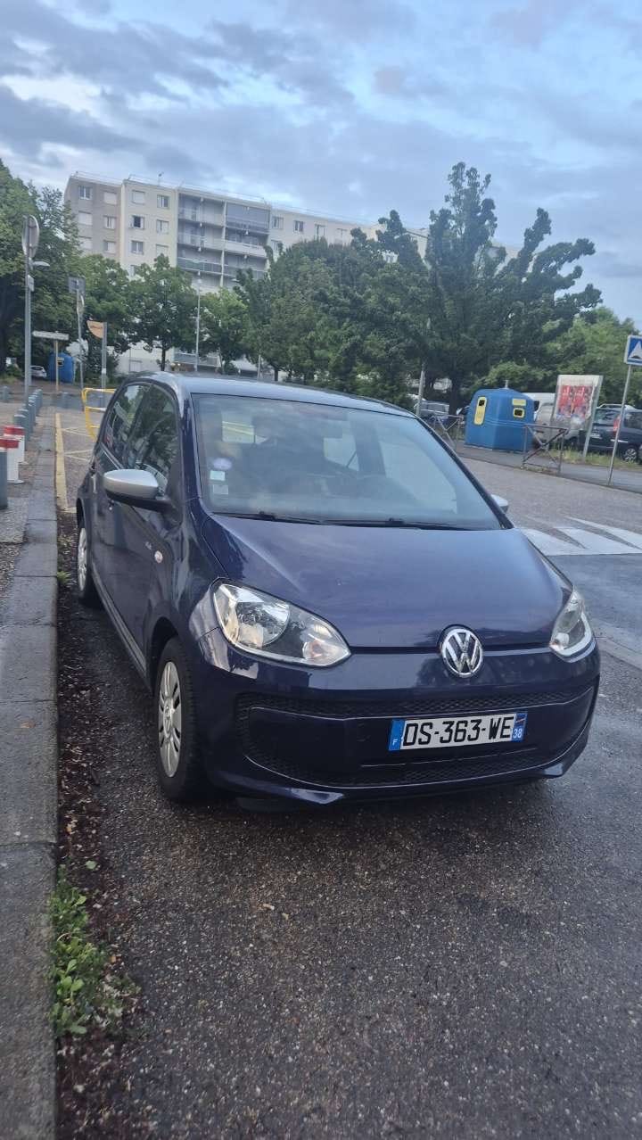 Volkswagen Up!, 2015, Essence 95