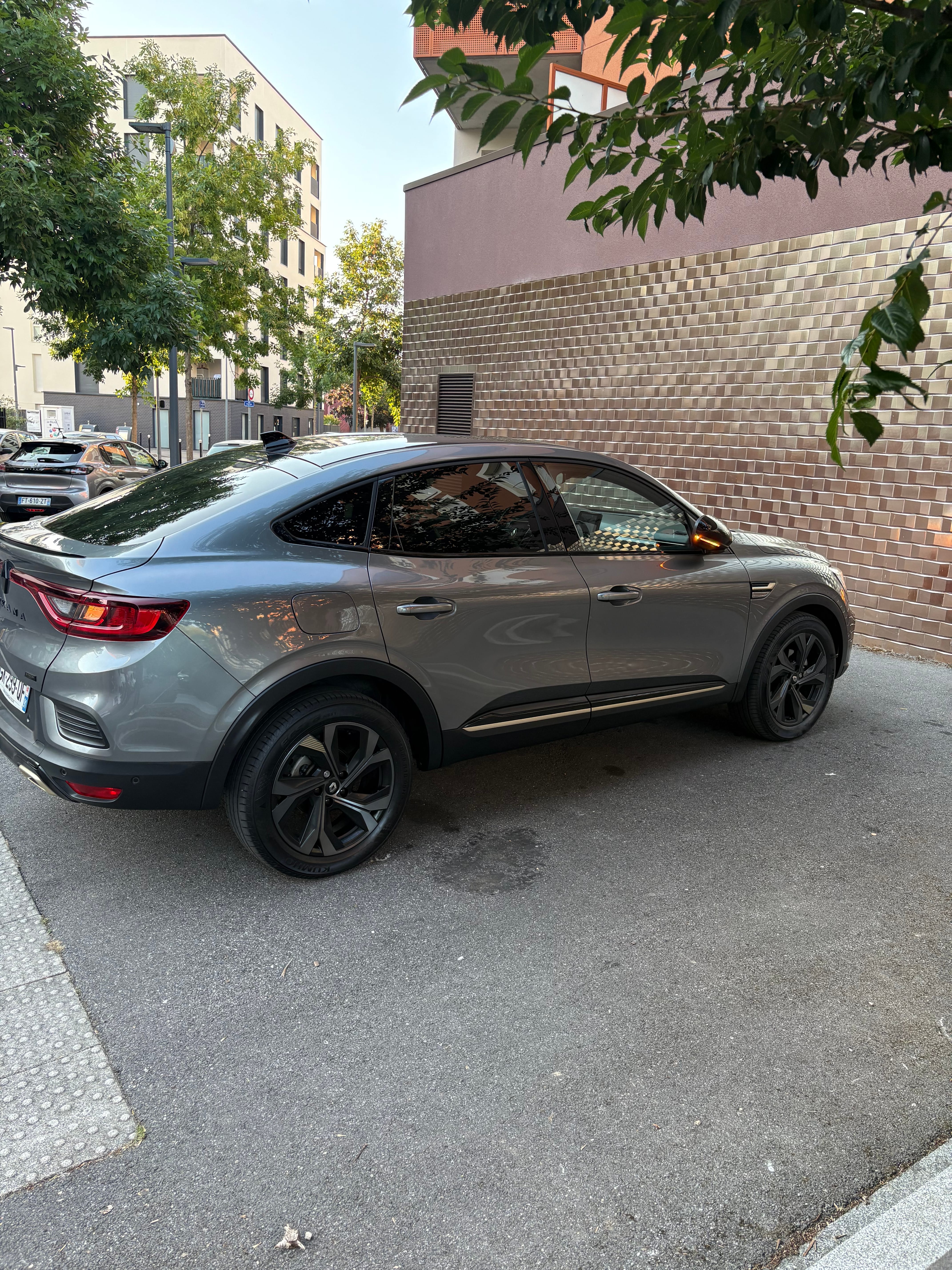 Renault Arkana E-Tech avec GPS