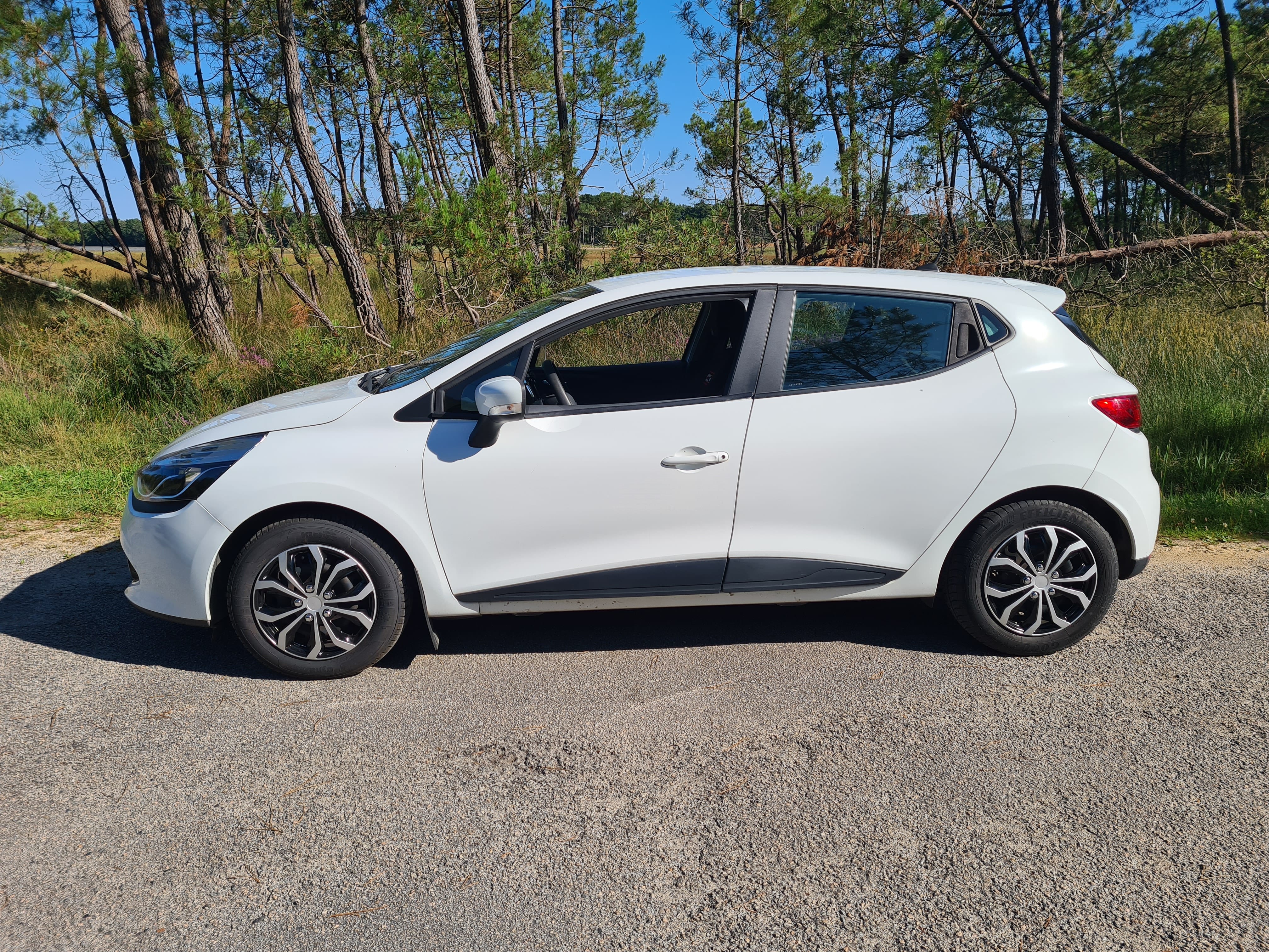 Renault Clio Société avec GPS