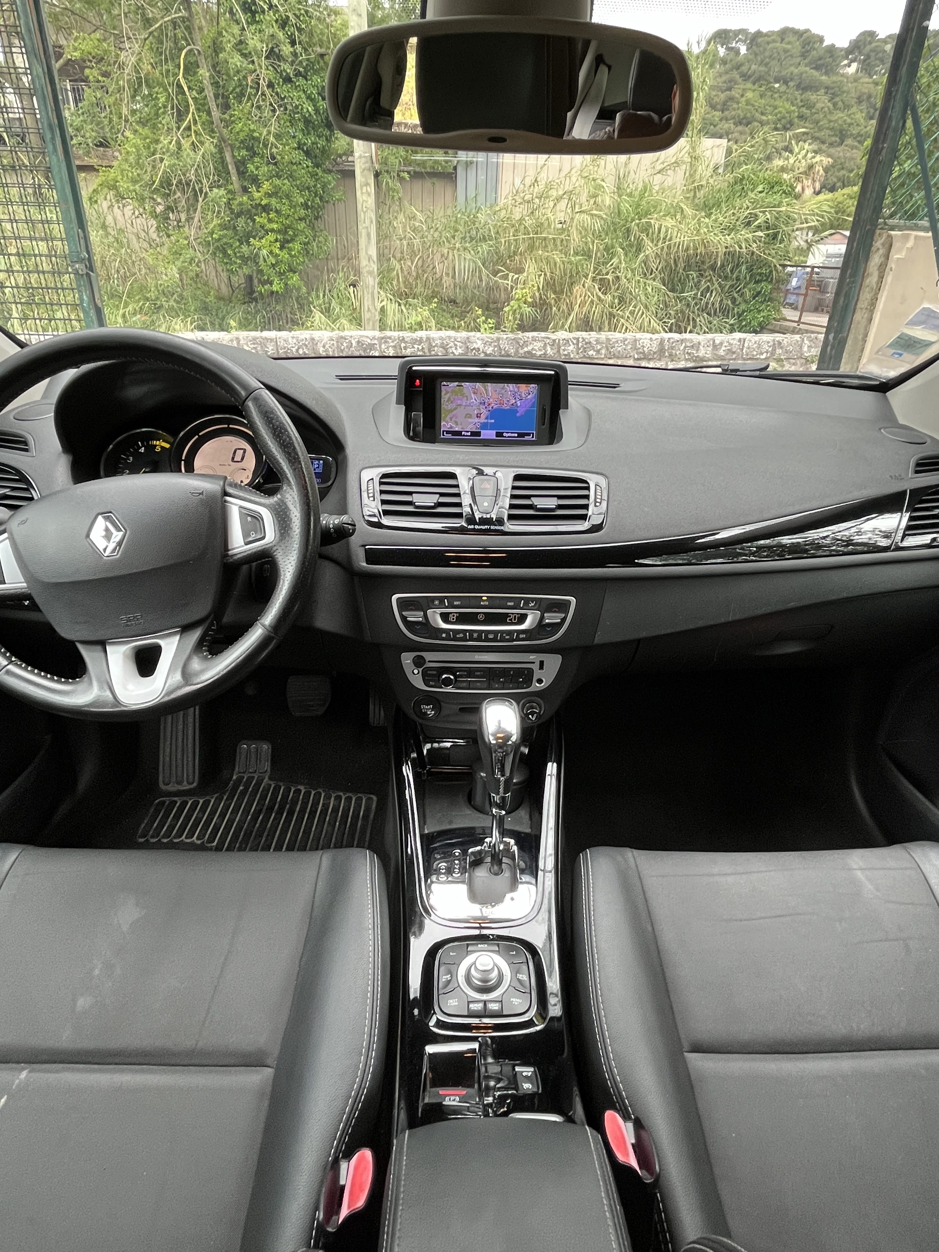 Renault Mégane  dci 110 EDC BOSE avec Chaines