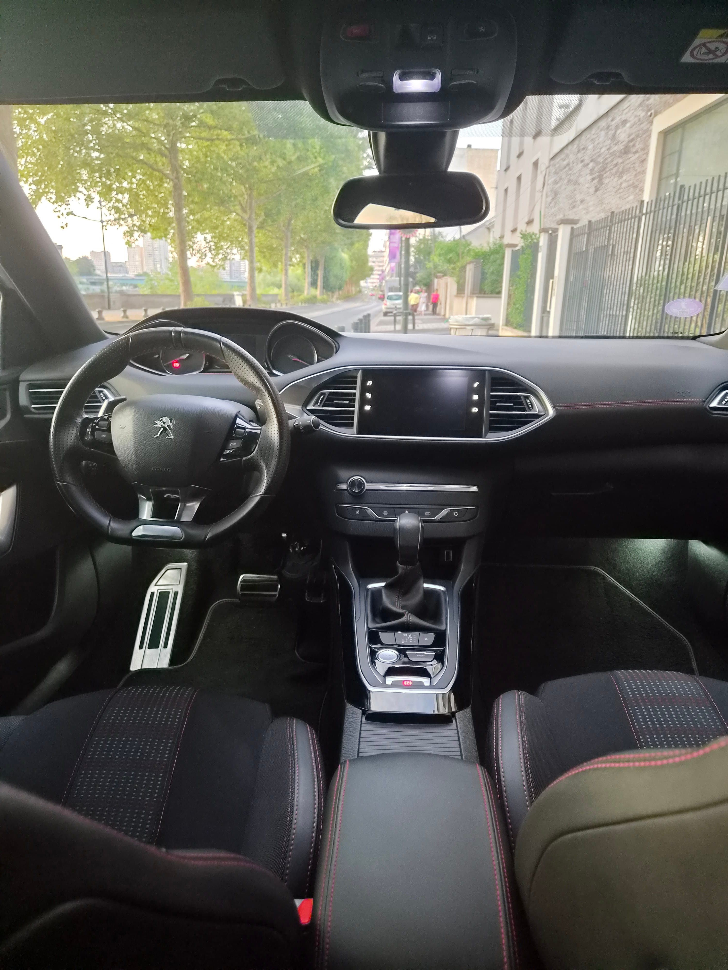 Peugeot 308 GT avec Caméra de recul