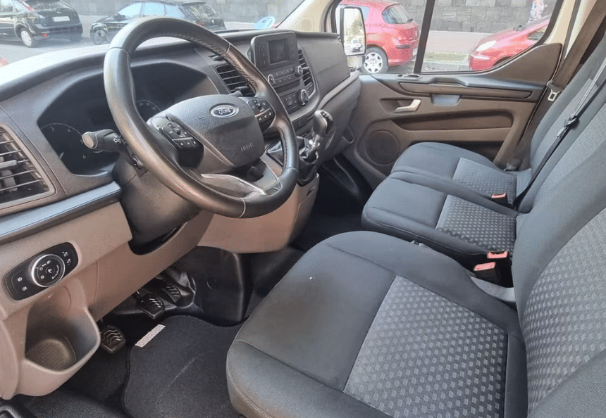 Ford Transit Custom Kombi med Ryggekamera