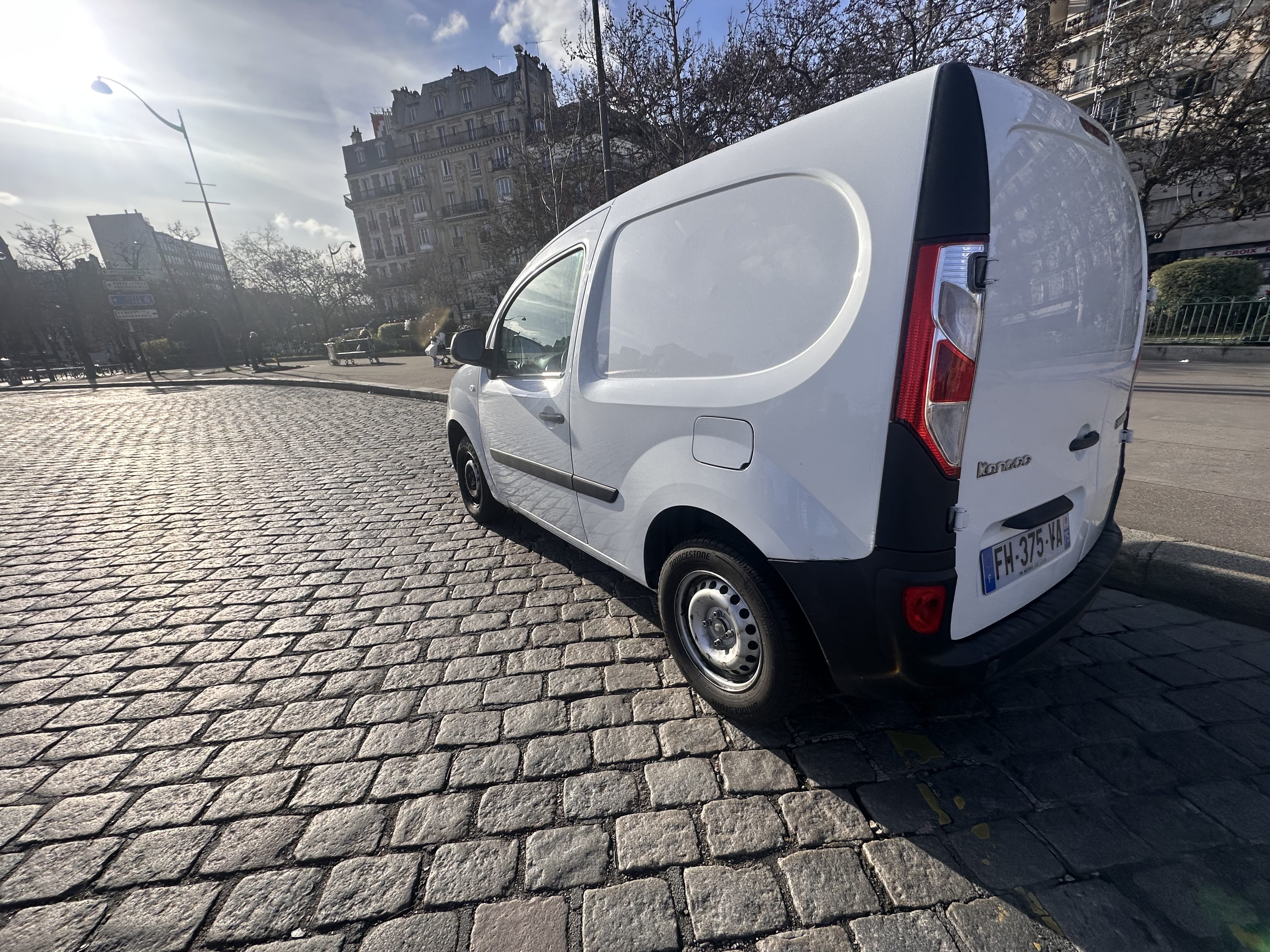 Renault Kangoo Express avec GPS