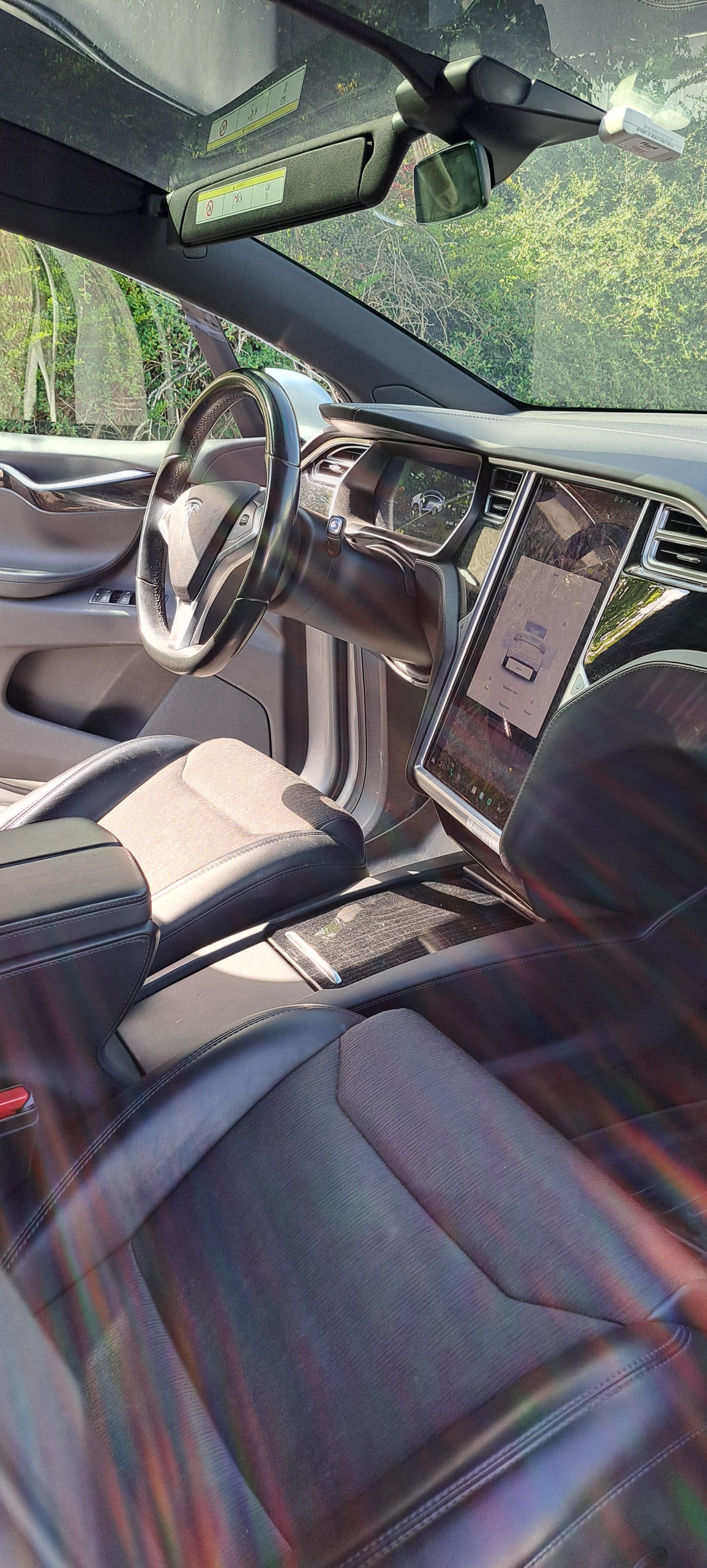 Tesla Model X med Cruisekontroll