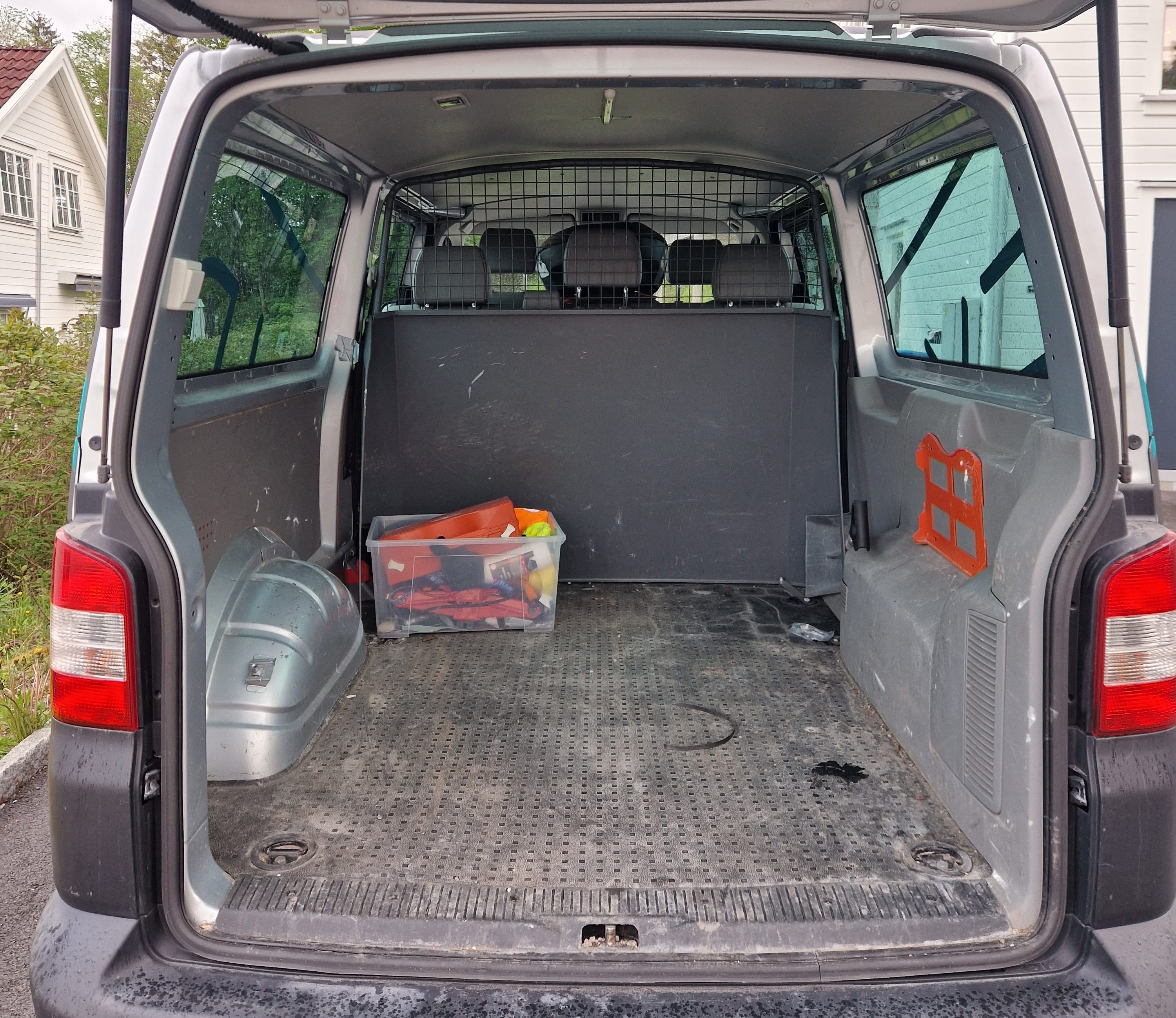 Volkswagen Transporter Combi med Firehjulstrekk