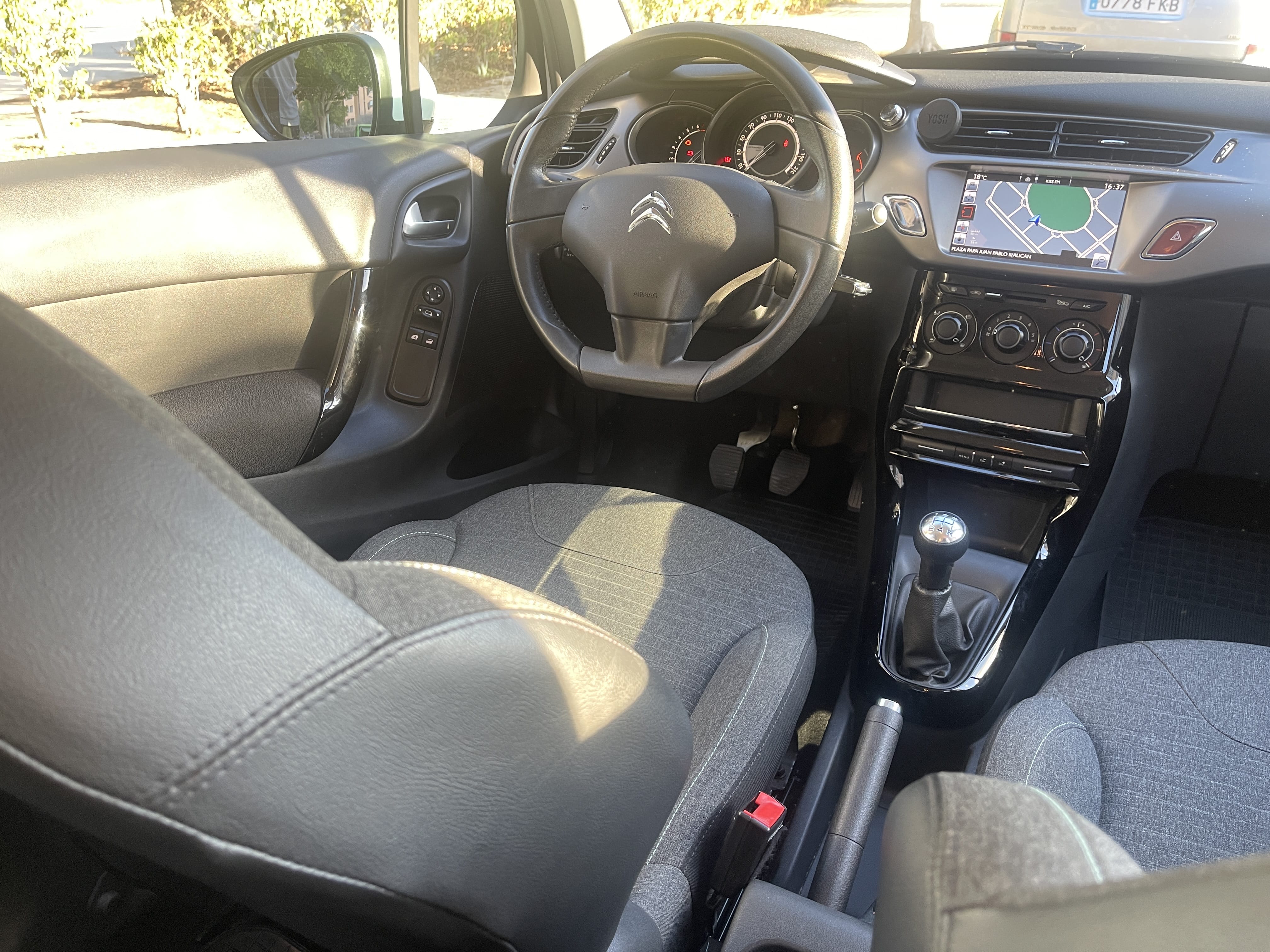 Citroen C3 mit Apple CarPlay