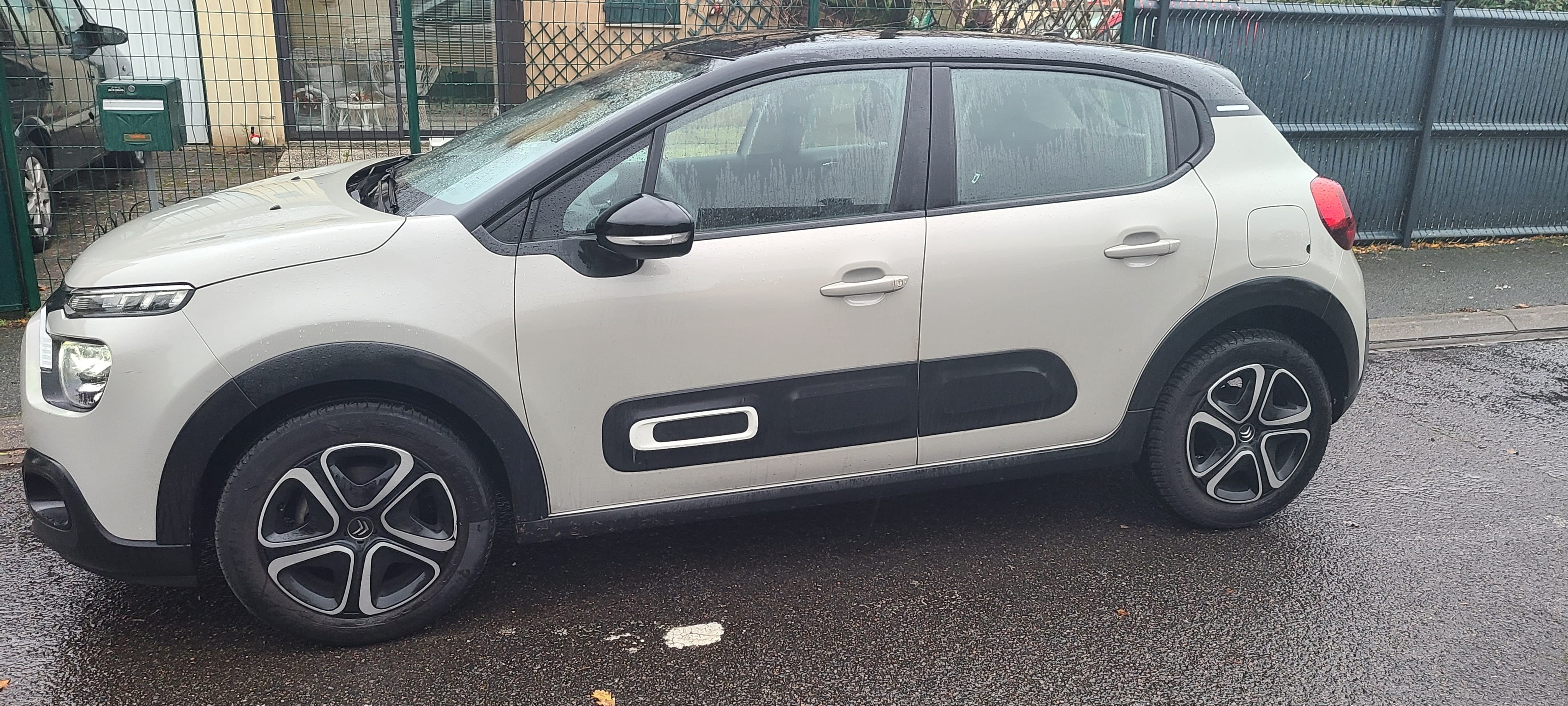 Citroen C3 avec Apple CarPlay
