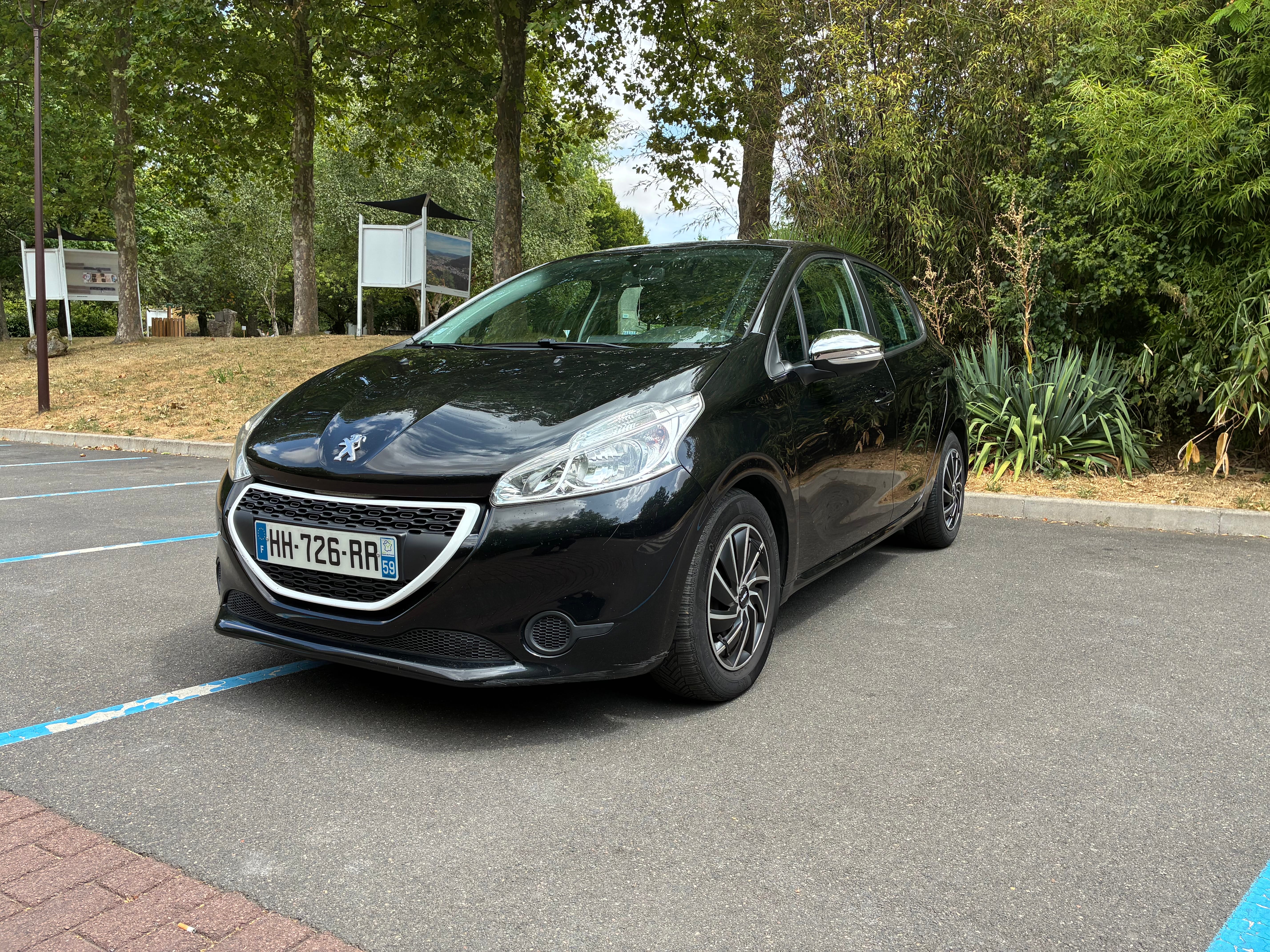 Peugeot 208, 2015, Diesel