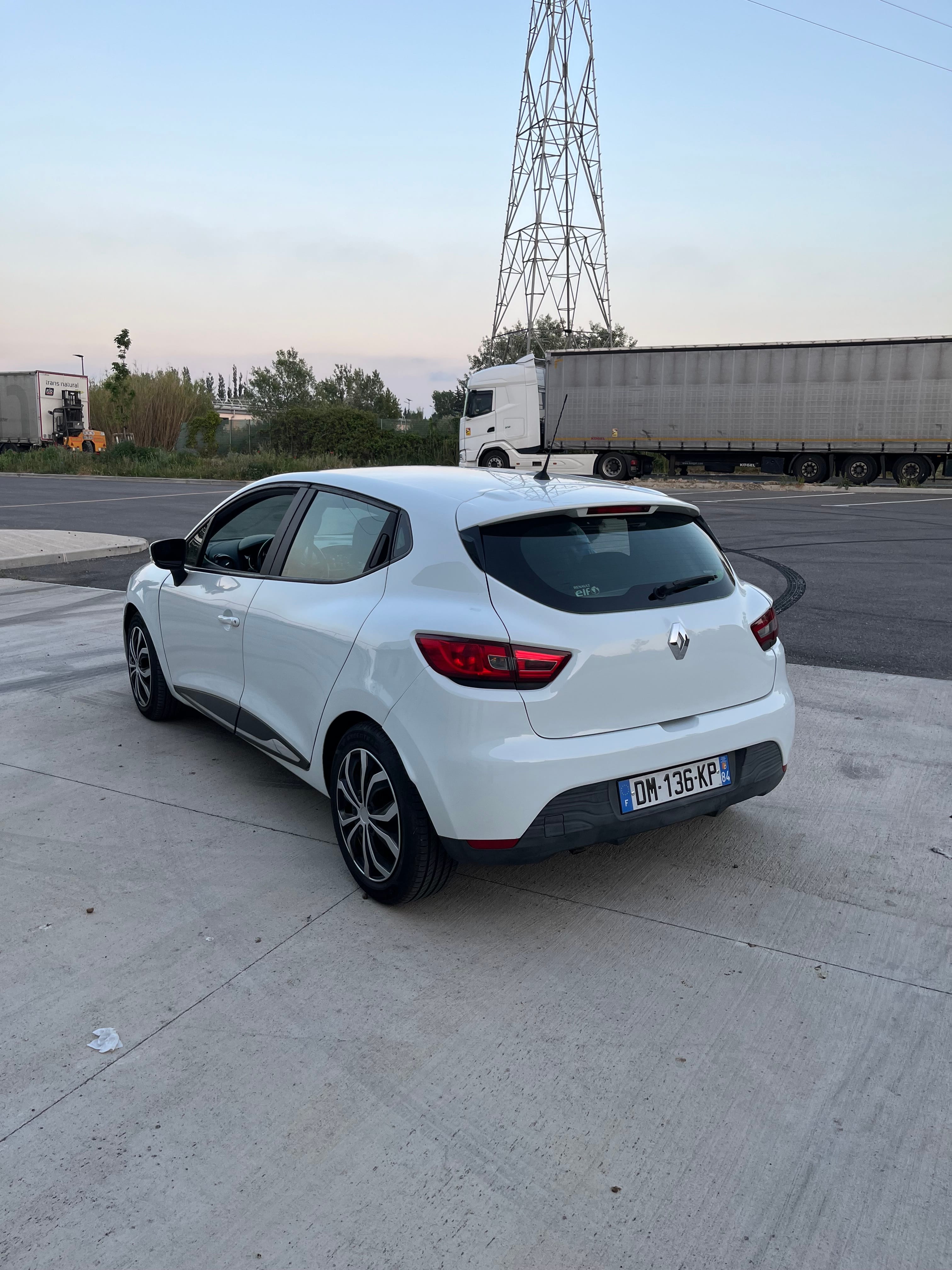 Renault Clio avec GPS