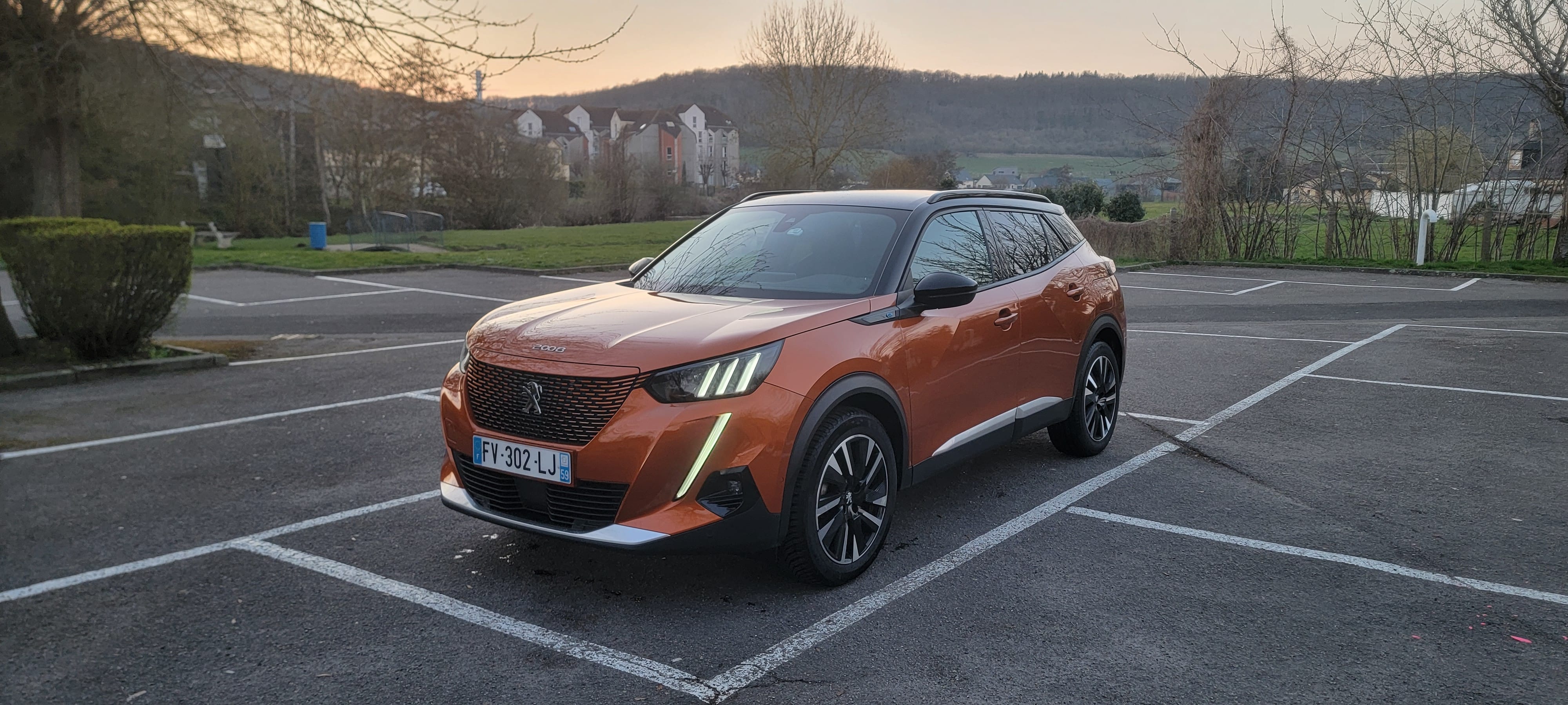 Peugeot e-2008 GT, 2020, Électrique, automatique