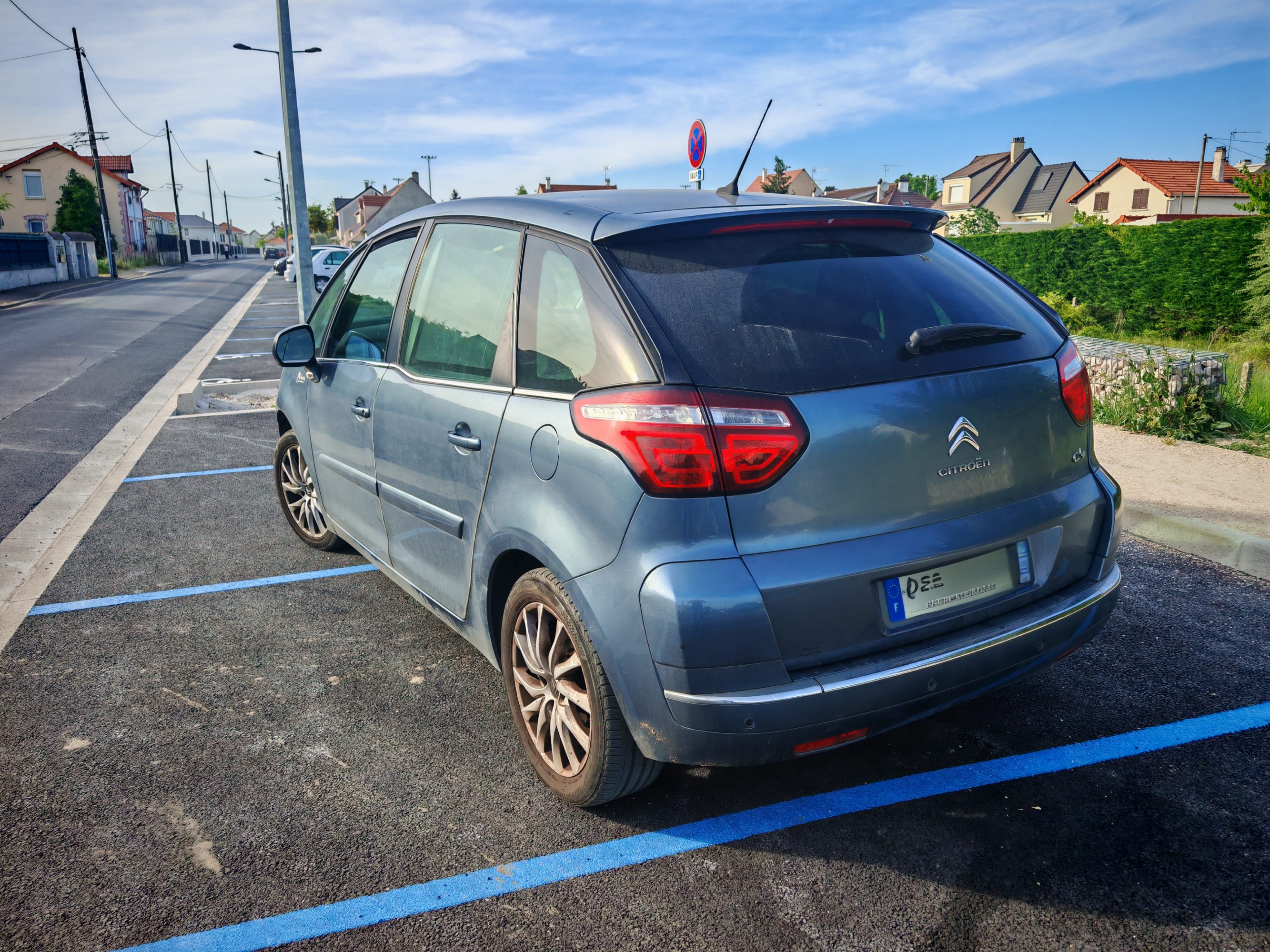 Citroen C4 Picasso avec GPS