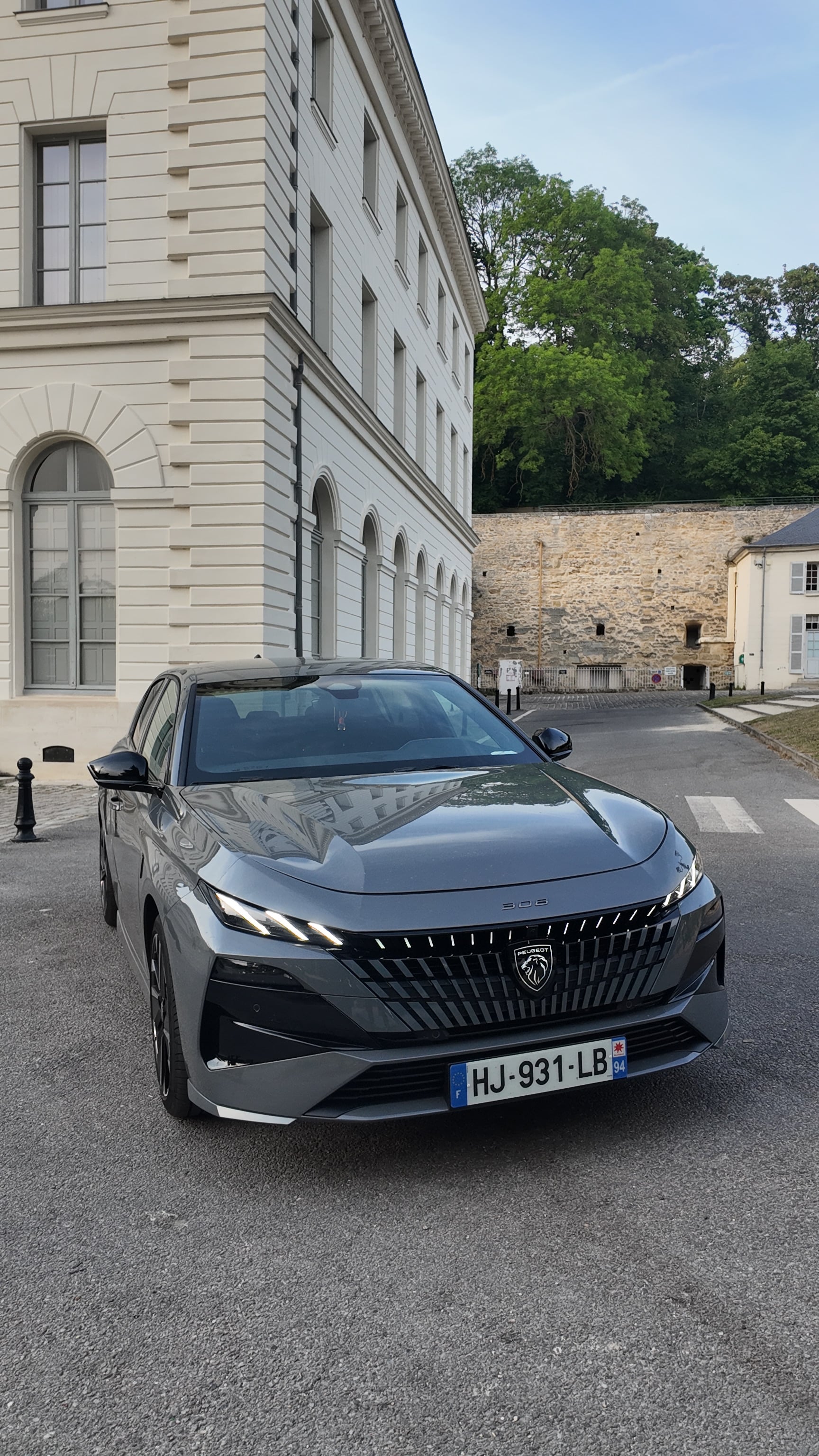 Peugeot 308, 2026, Essence 98 / Électrique (hybride), automatique
