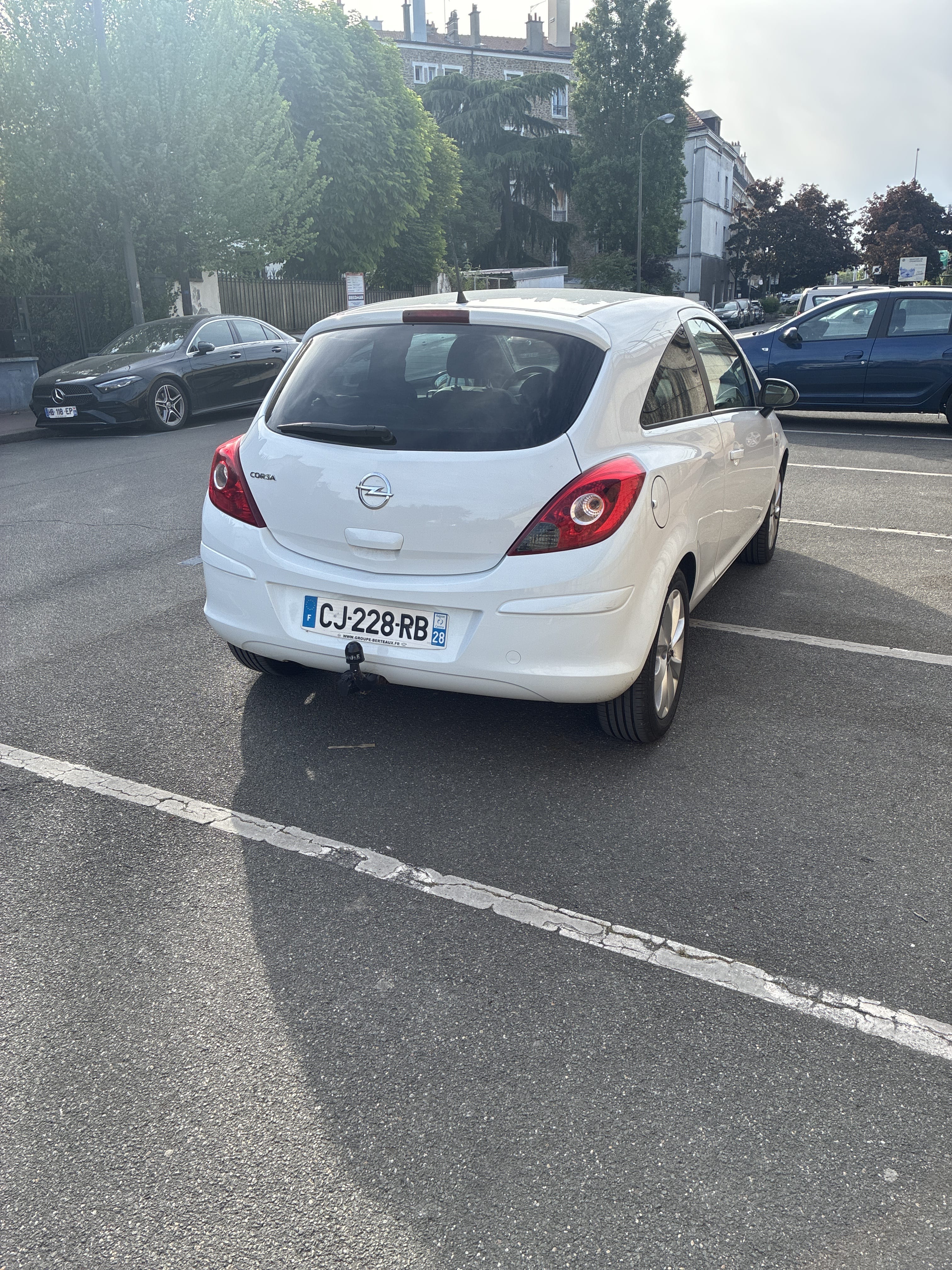 Opel Corsa avec GPS
