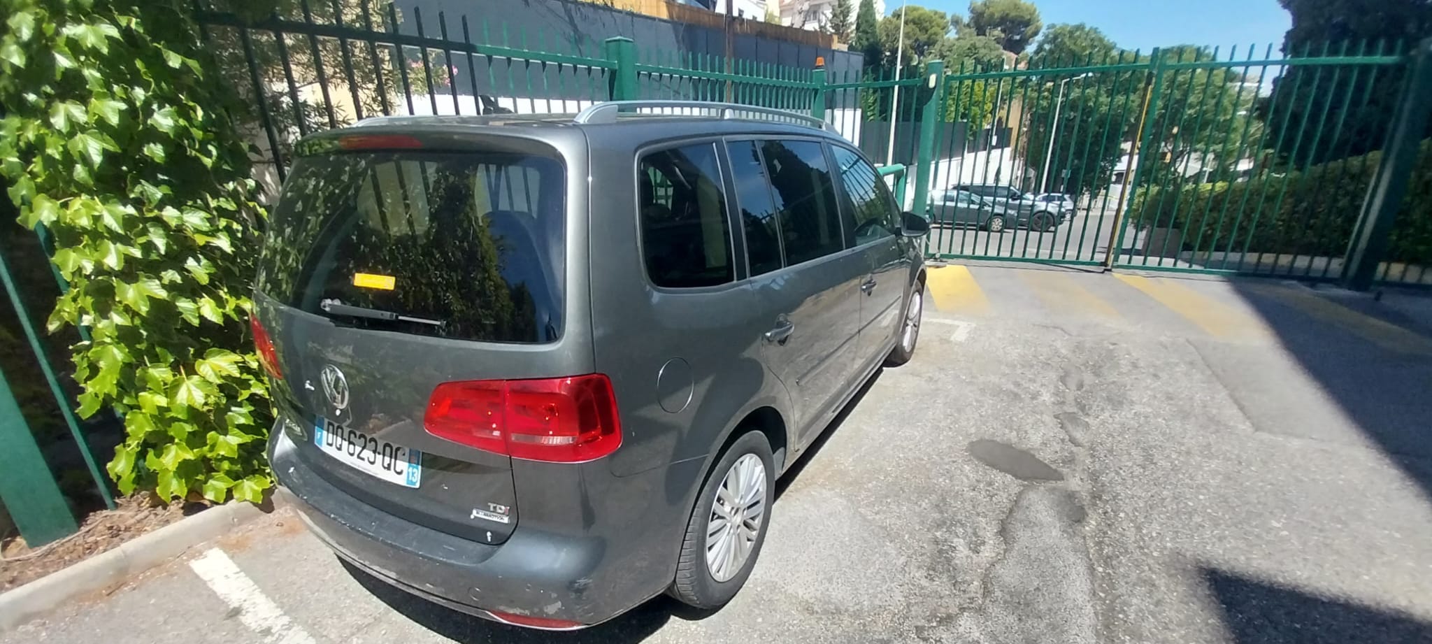 Volkswagen Touran turbo 7 places avec Régulateur de vitesse
