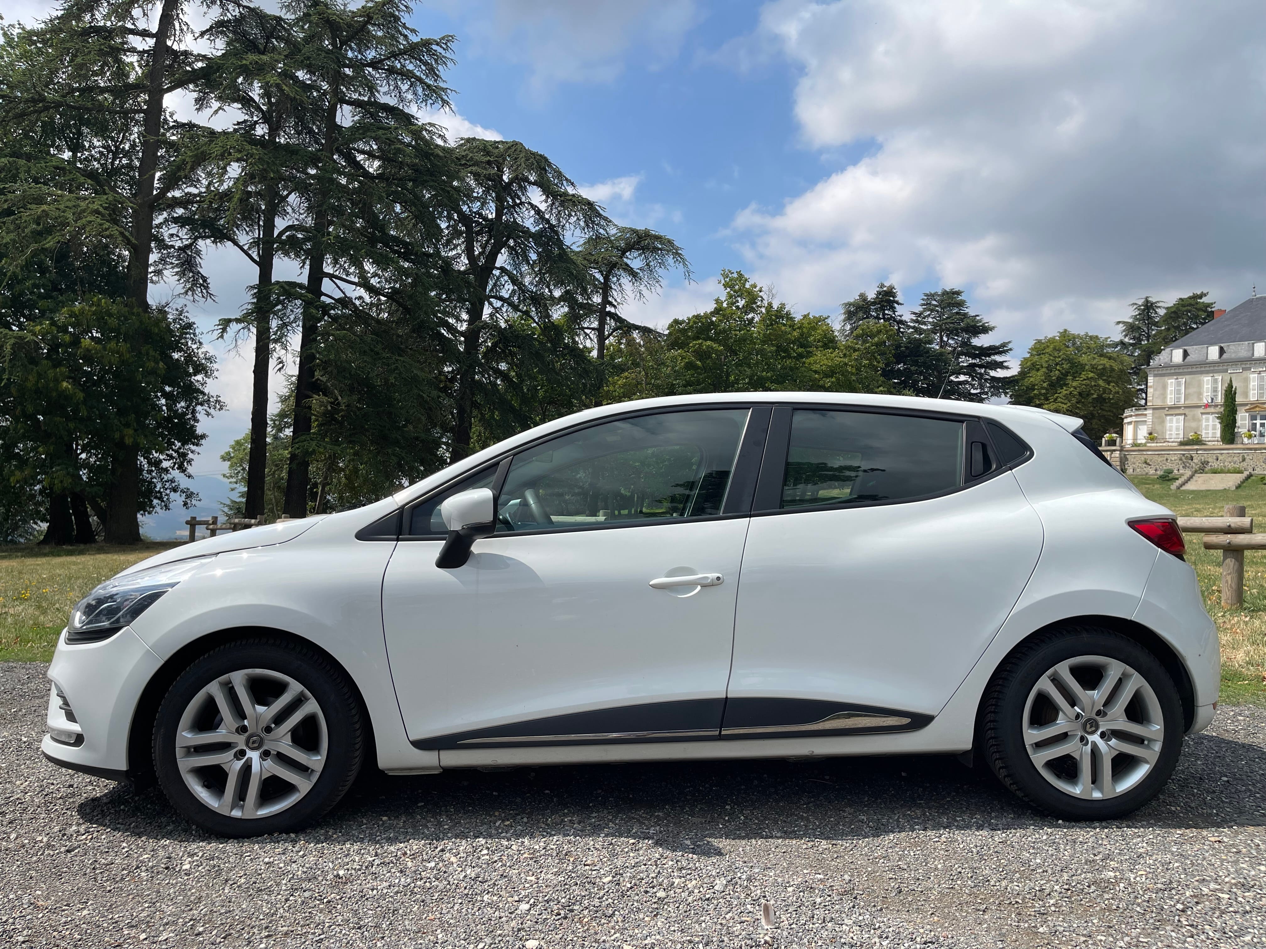 Renault Clio avec Climatisation