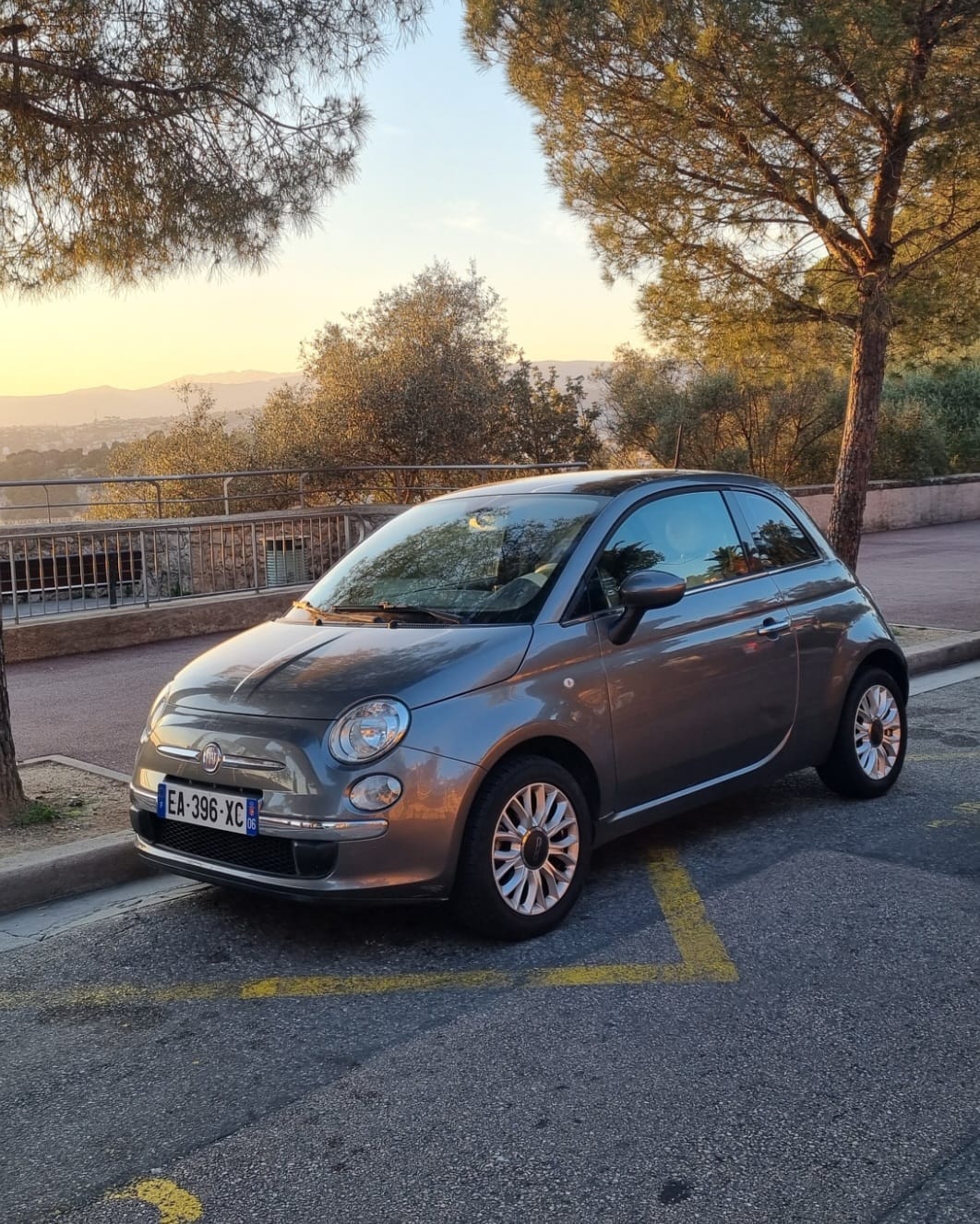 Fiat 500 Toit panoramique, Clim, Bluetooth, USB, super 95, 2014, Essence 95
