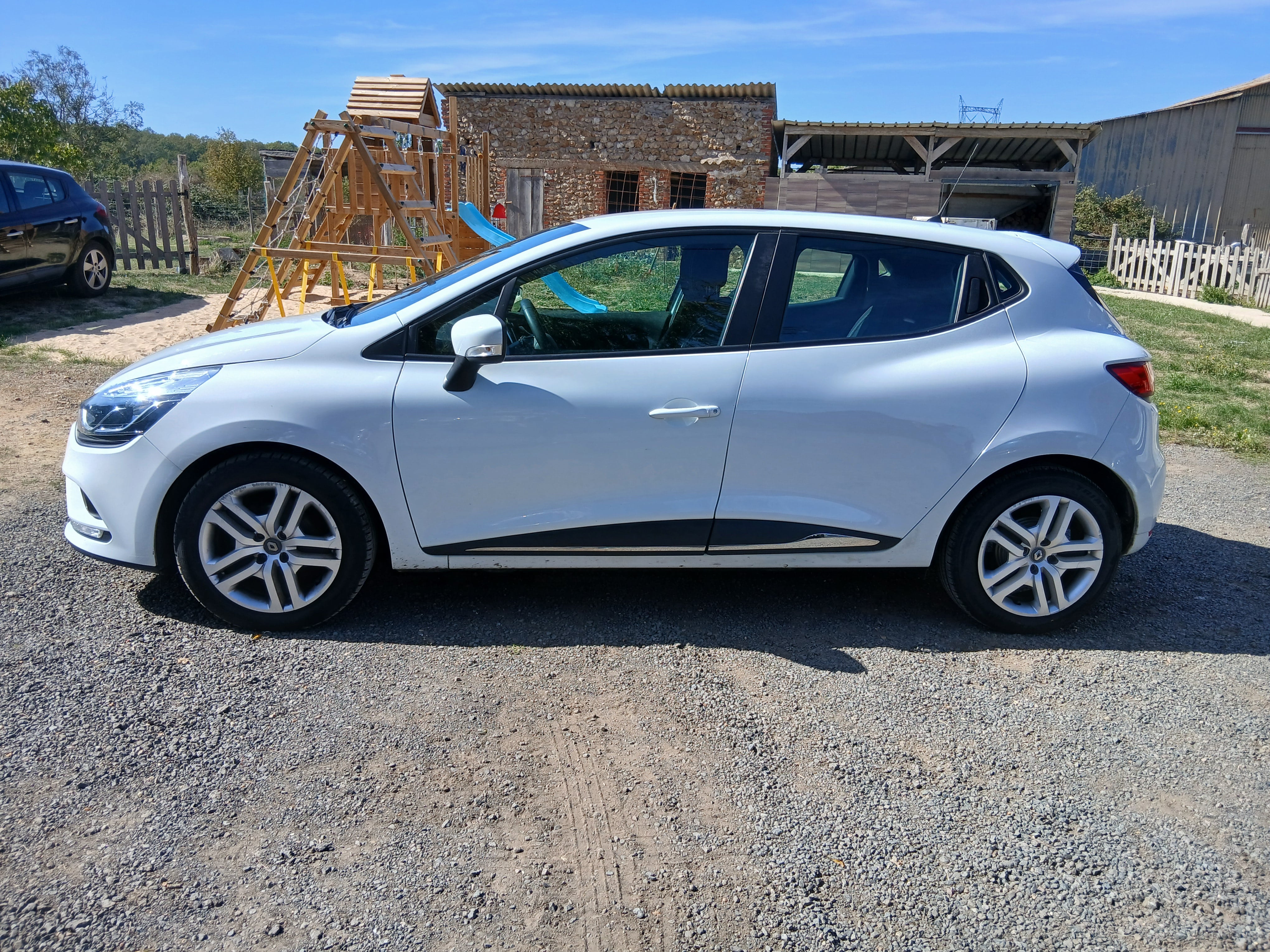 Renault Clio avec Climatisation