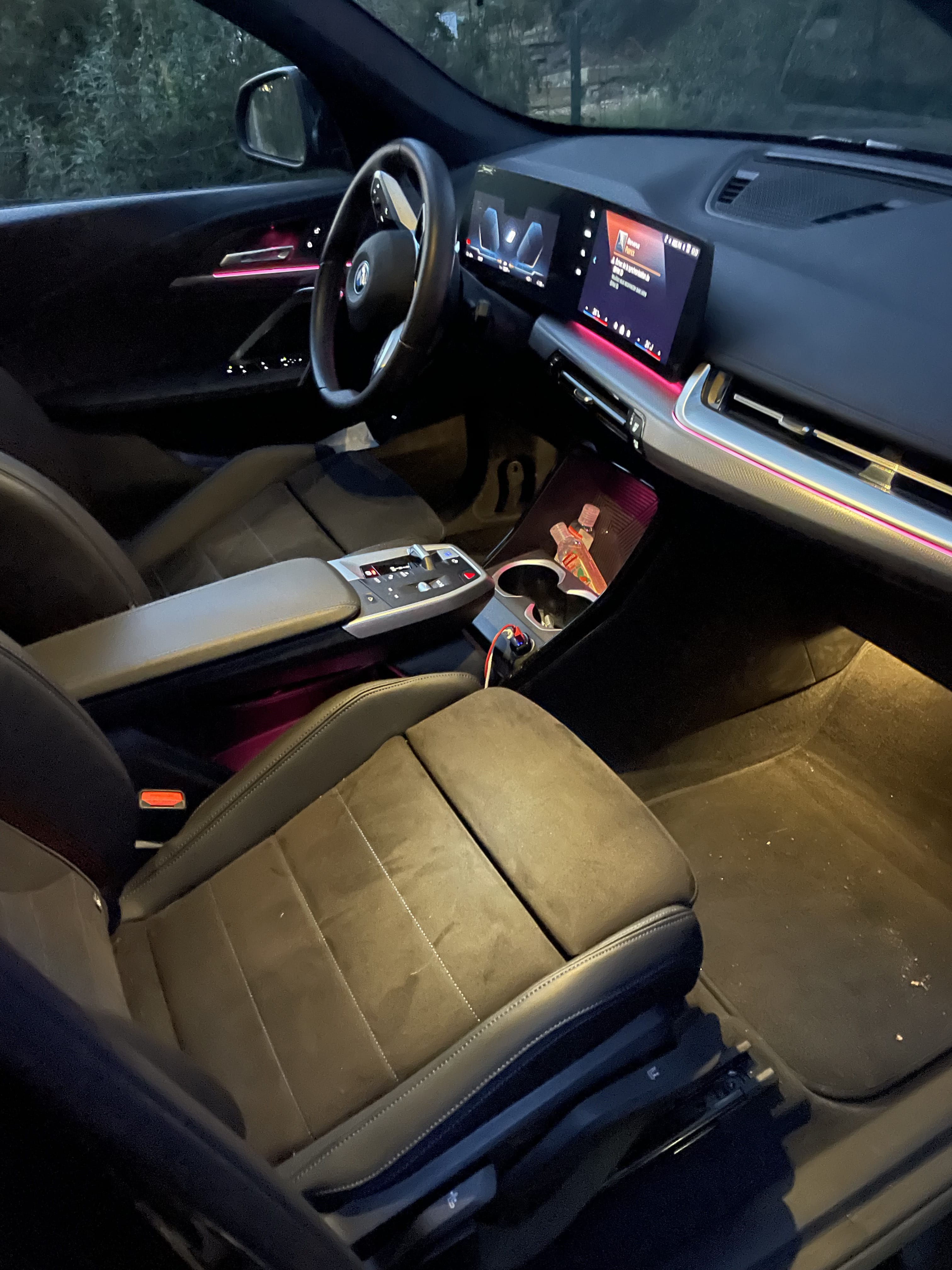 BMW iX1 edrive20 avec GPS