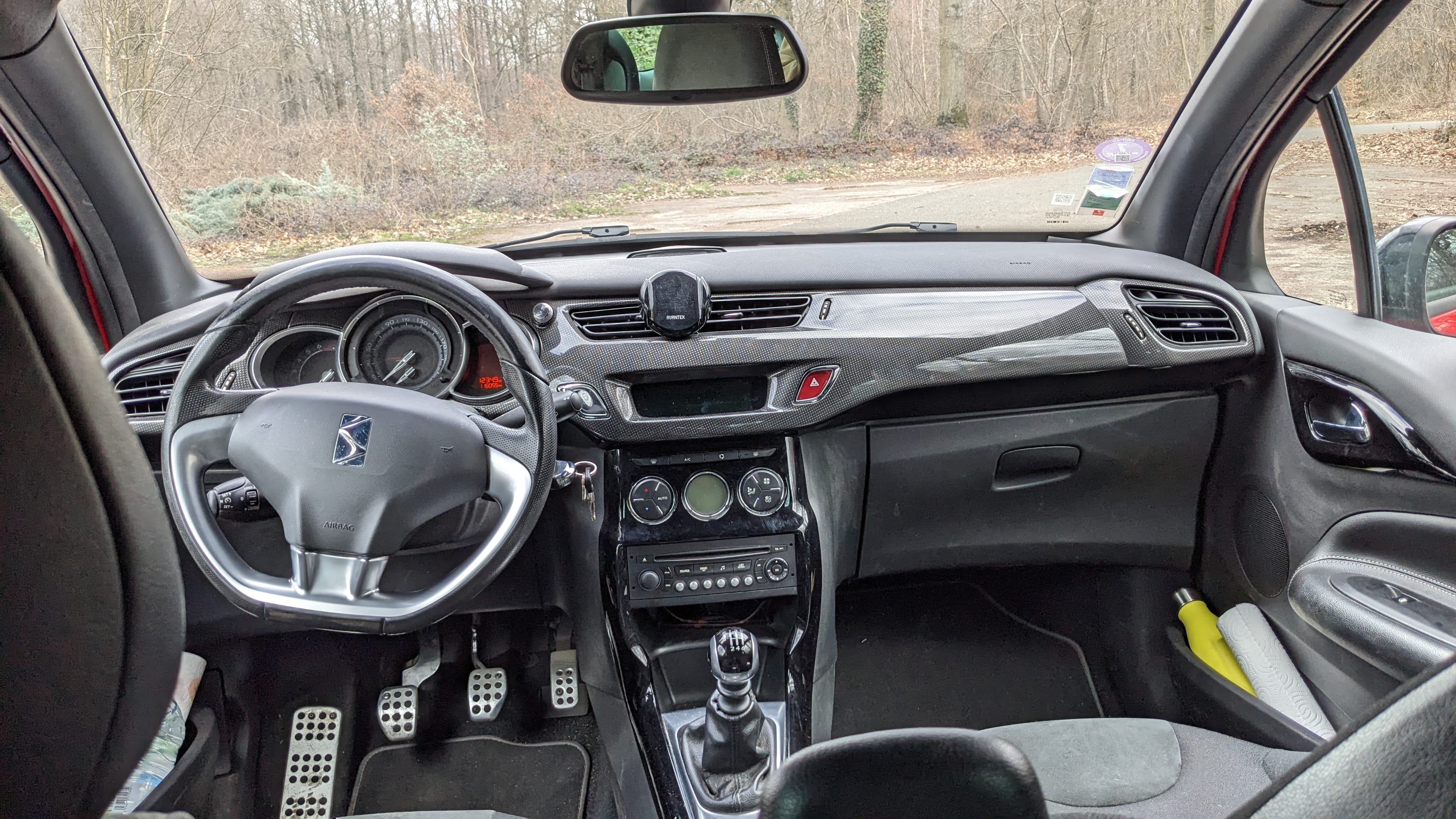 Citroen DS3 1.6 thp 156ch avec Chaines