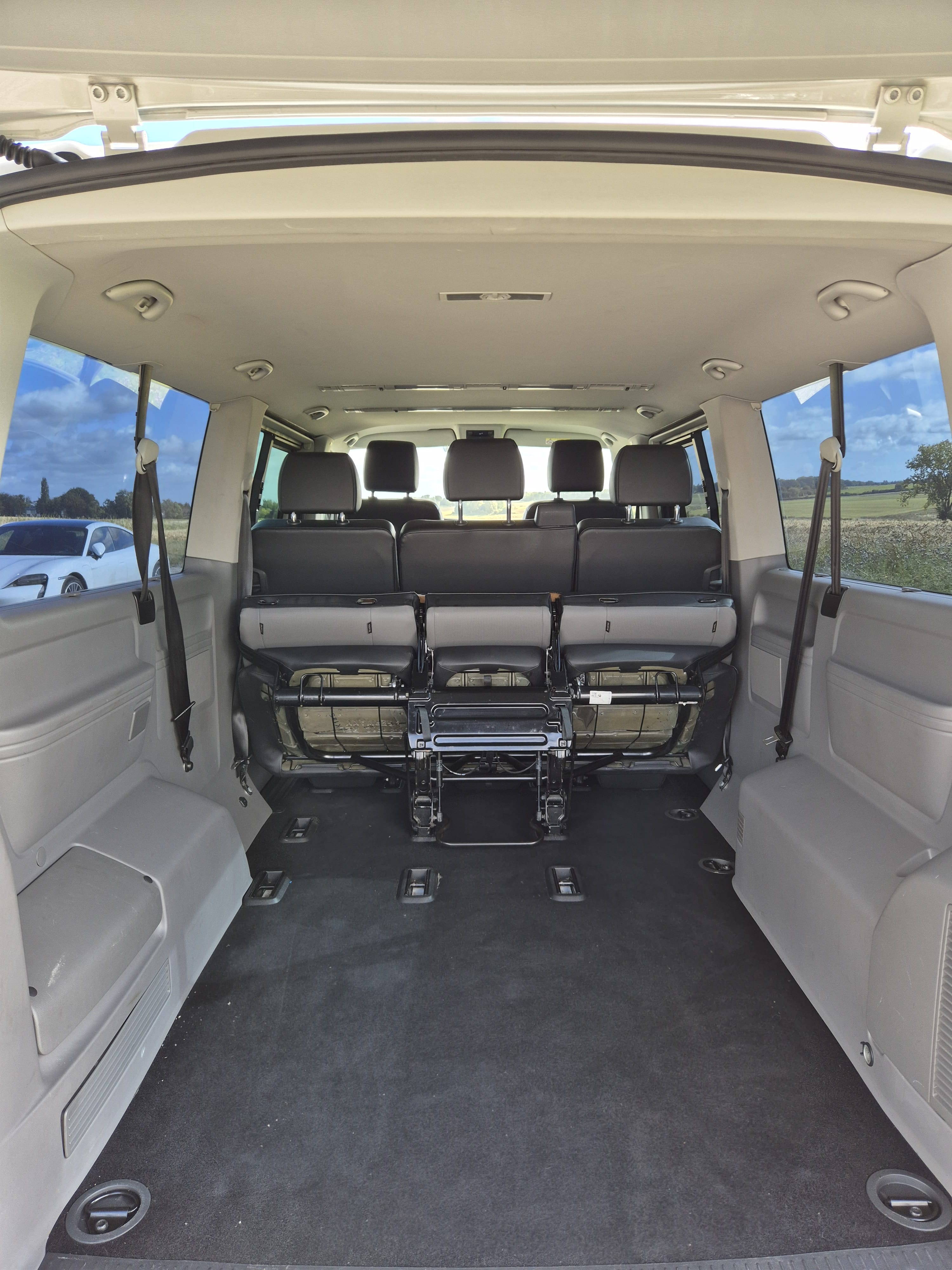 Volkswagen Transporter Combi avec Entrée audio / iPod