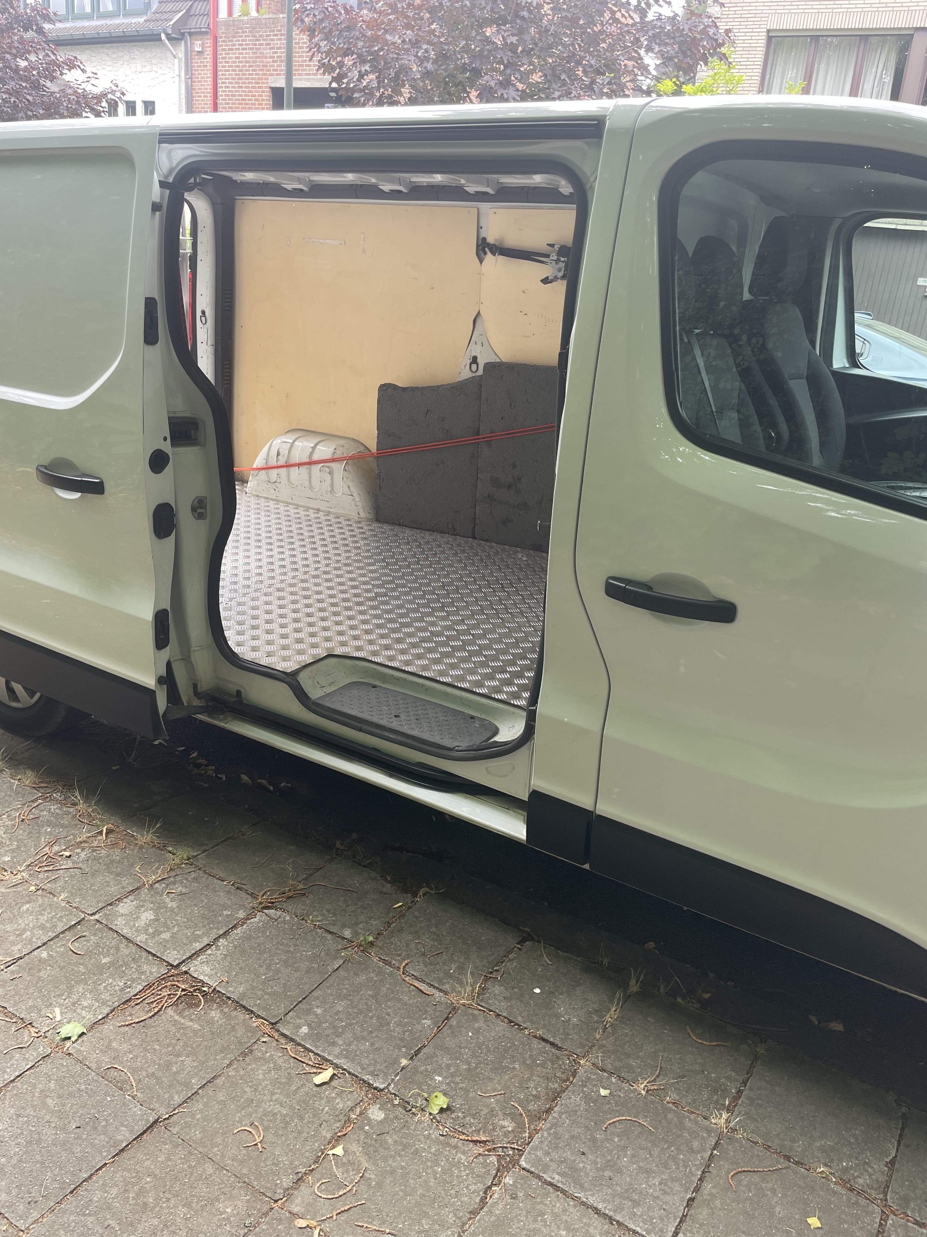 Renault Trafic L2H1 (6m3) met Bluetooth audio