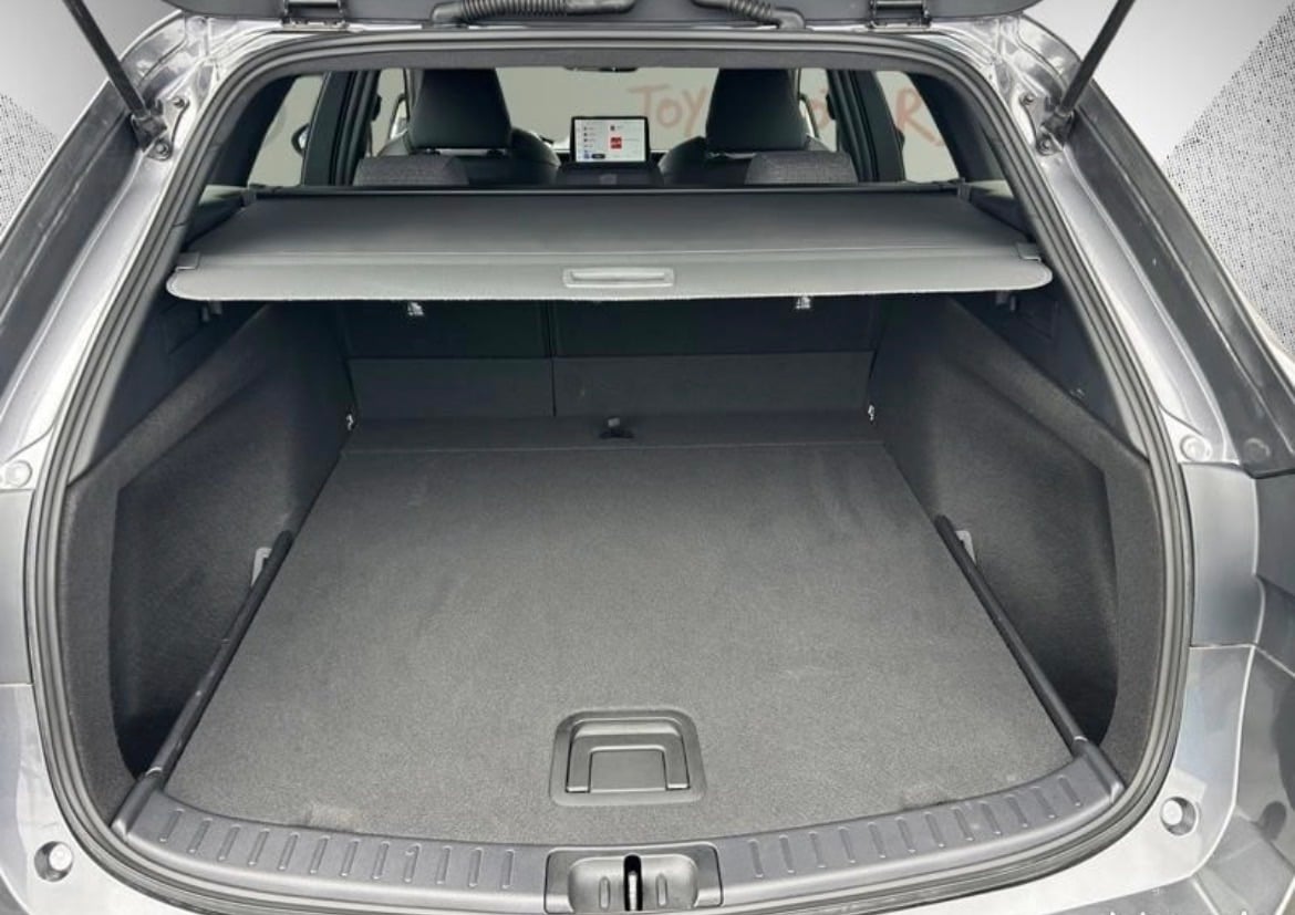 Toyota Corolla Touring Sports Design Hybride avec Régulateur de vitesse