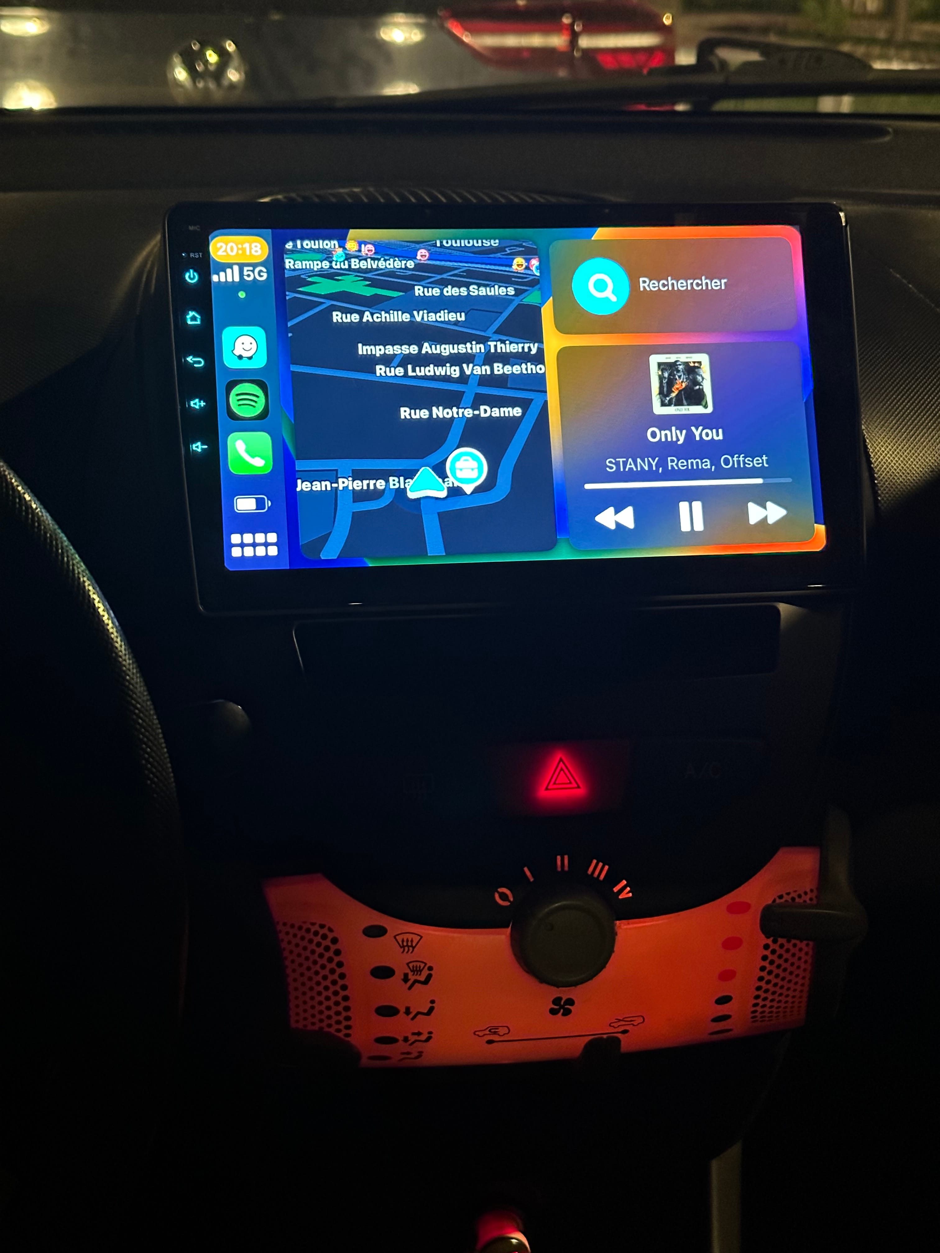 Toyota Aygo CarPlay/Bluetooth/GPS avec Android Auto