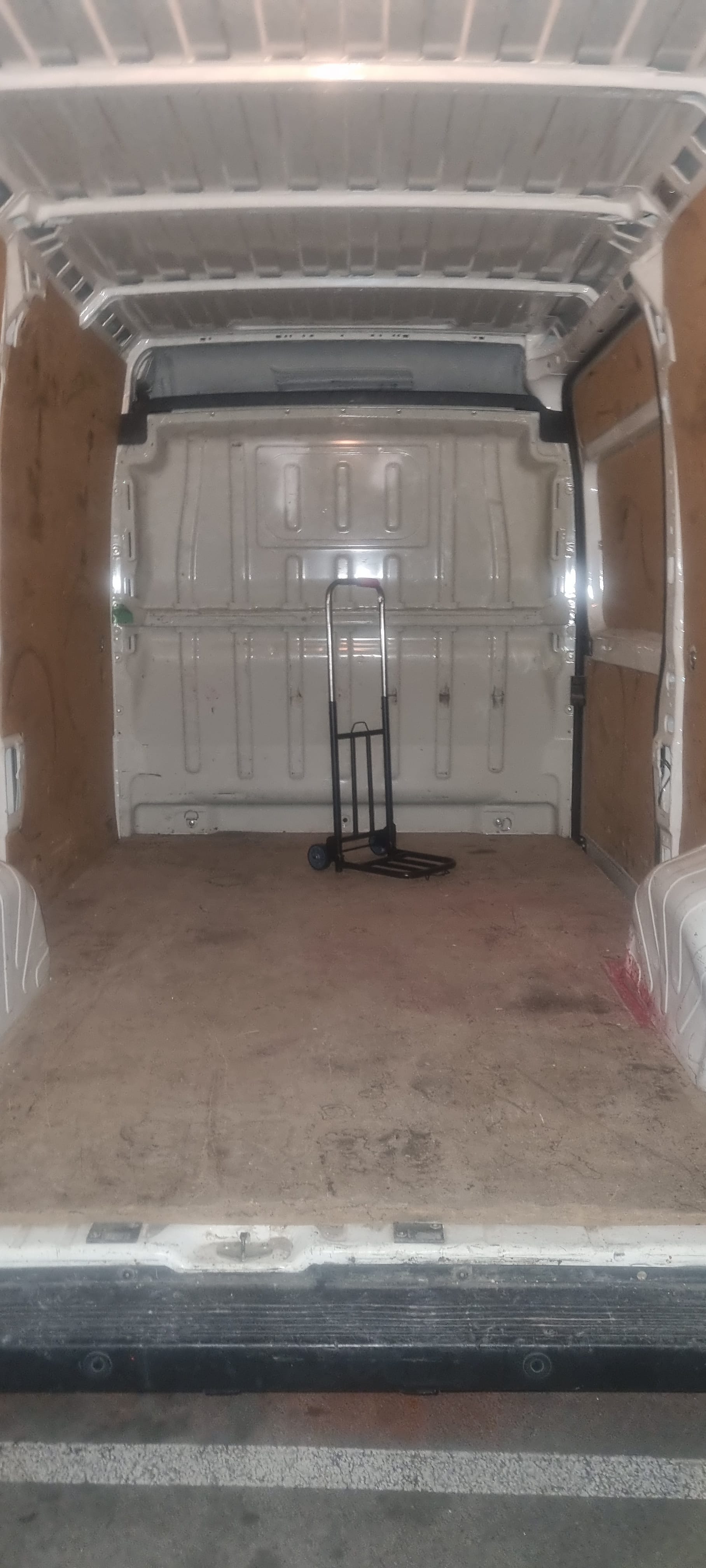 Citroen Jumper 12 m³ avec diable avec Entrée audio / iPod