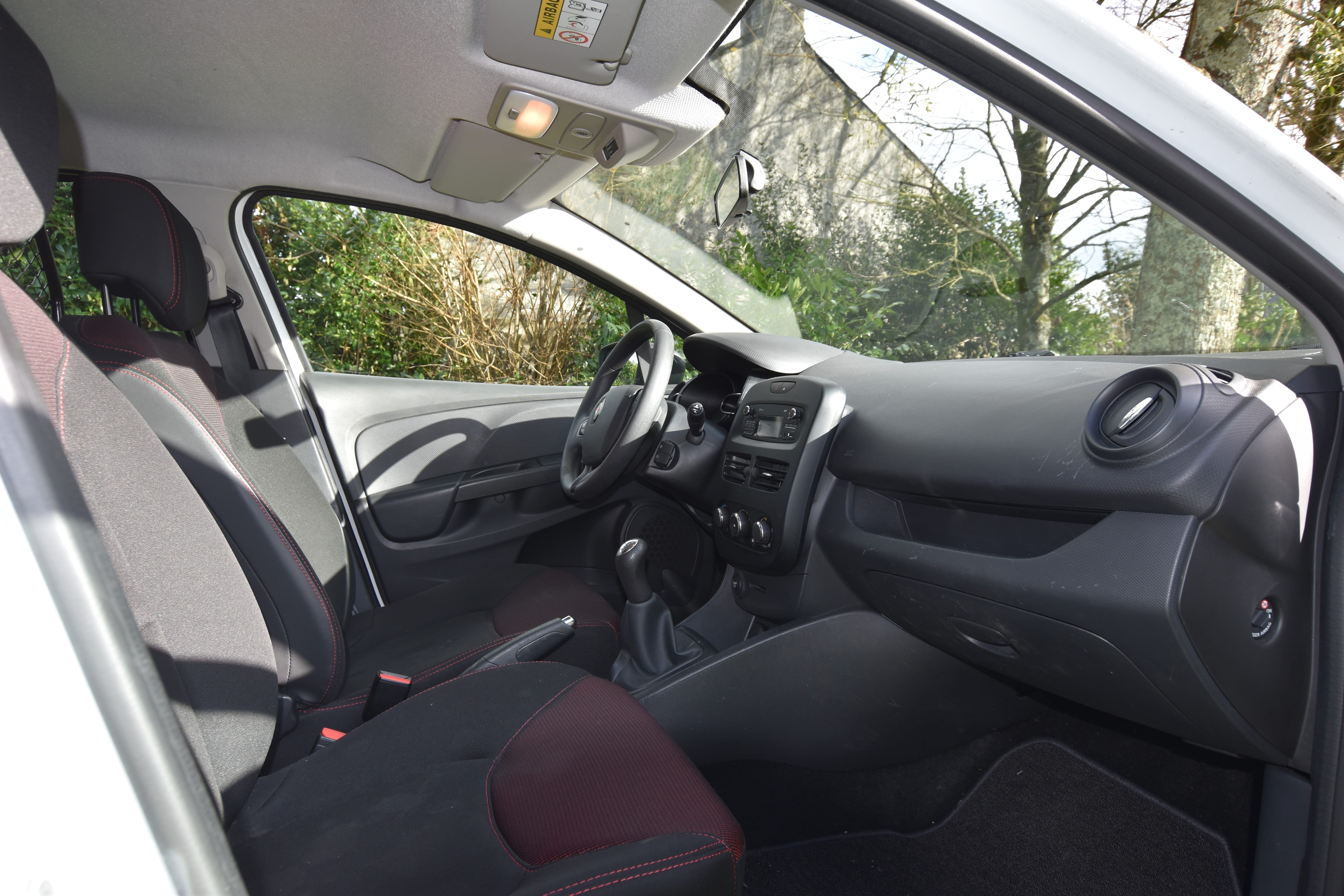 Renault Clio 1.5 DCI 2 places