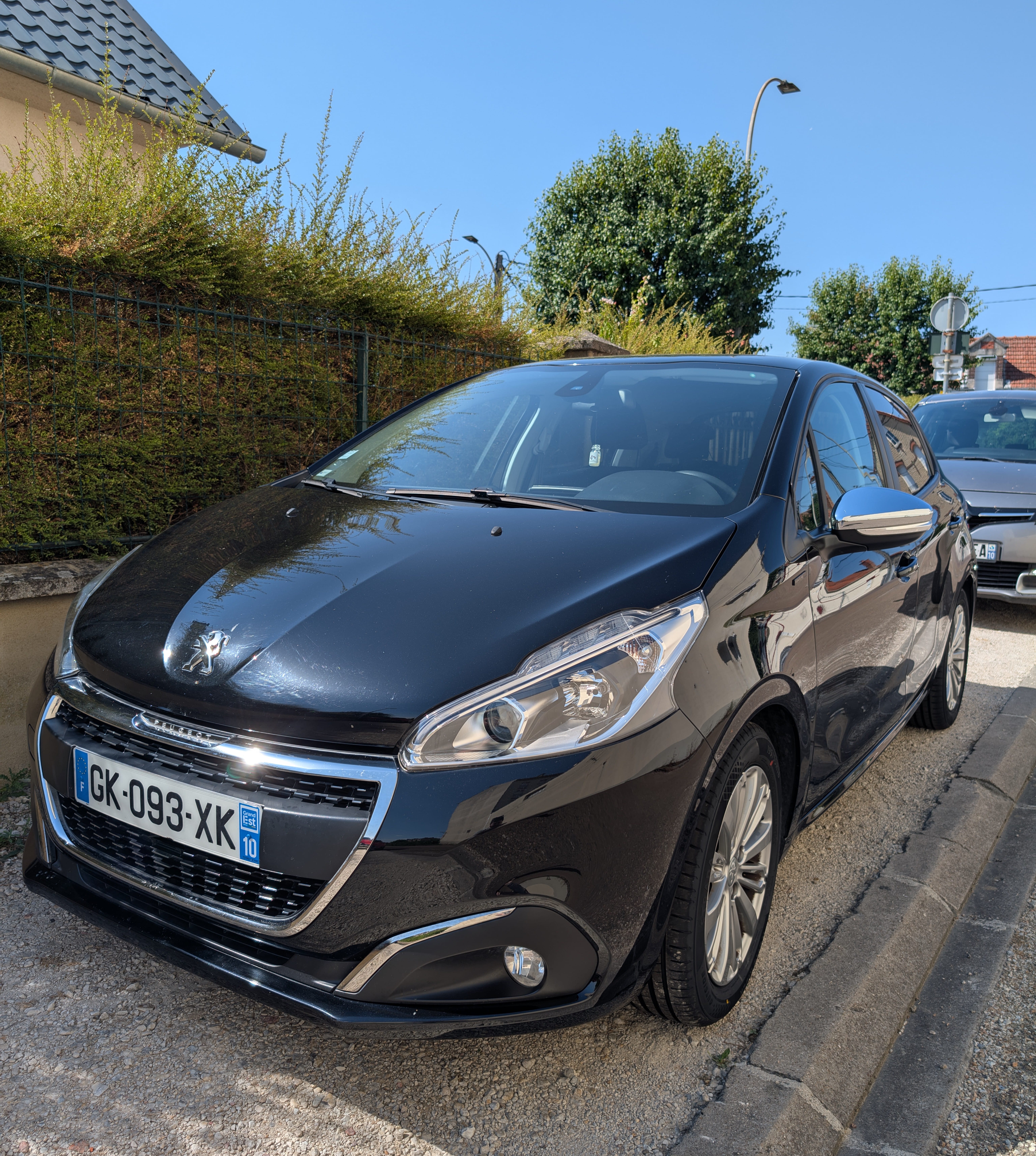 Peugeot 208, 2019, Essence 98