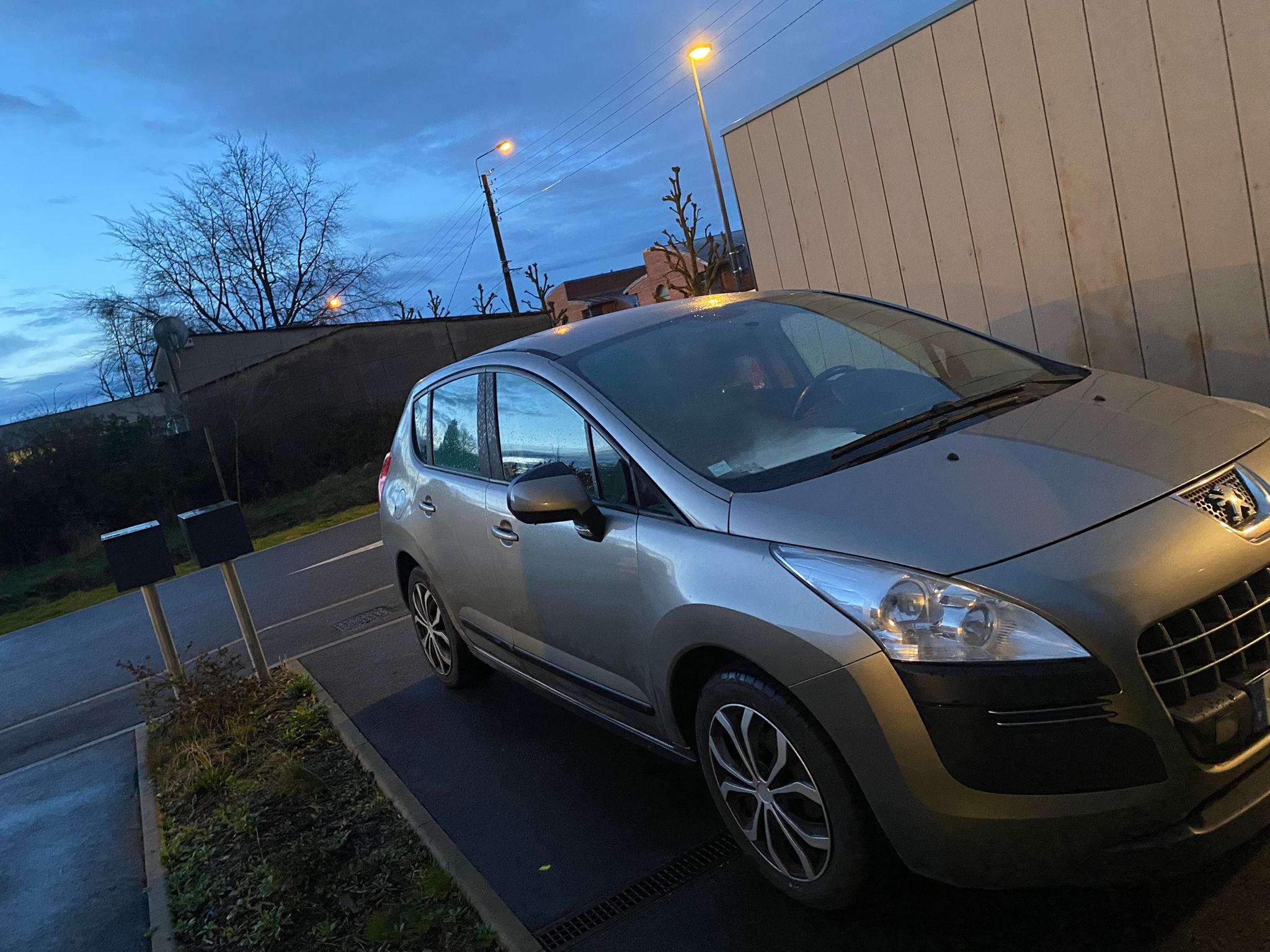 Peugeot 3008 avec Siège bébé