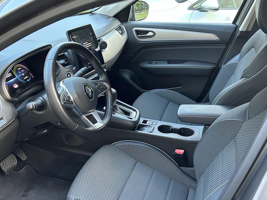 Renault Arkana E-Tech avec Apple CarPlay