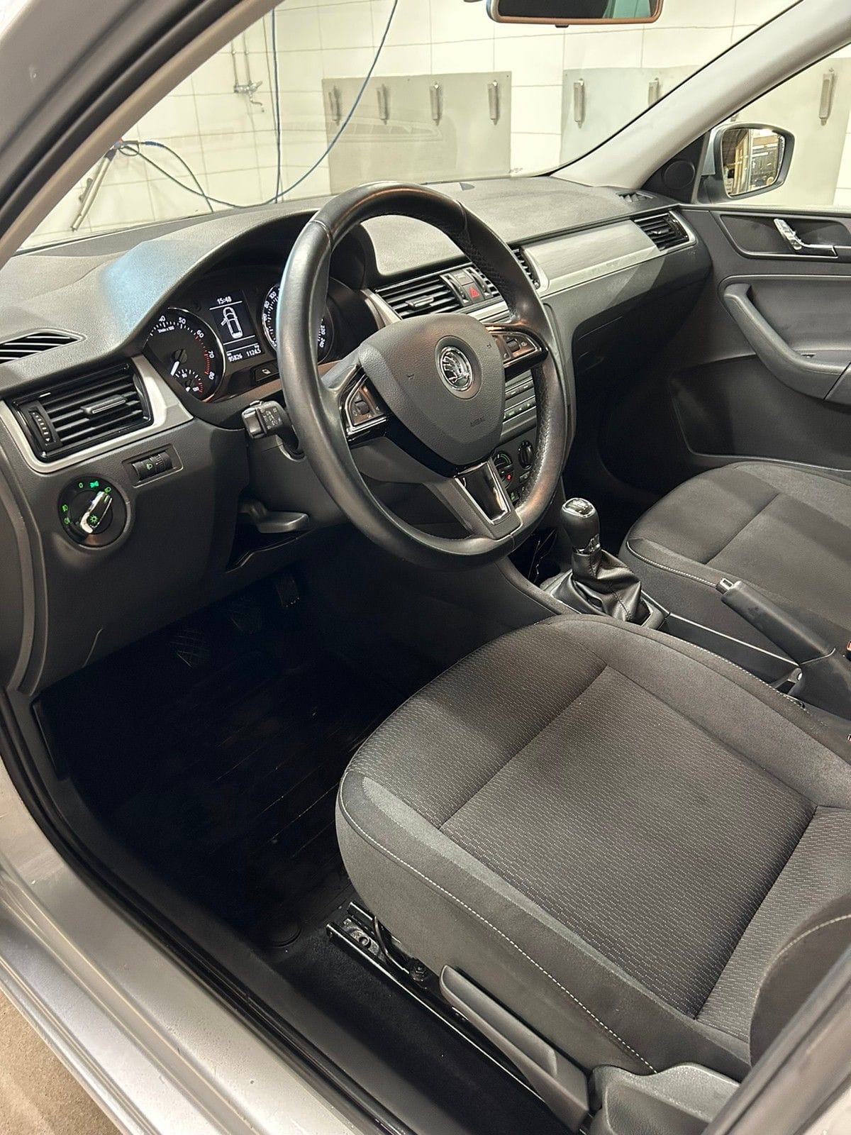 Skoda Rapid Spaceback med Bluetooth audio