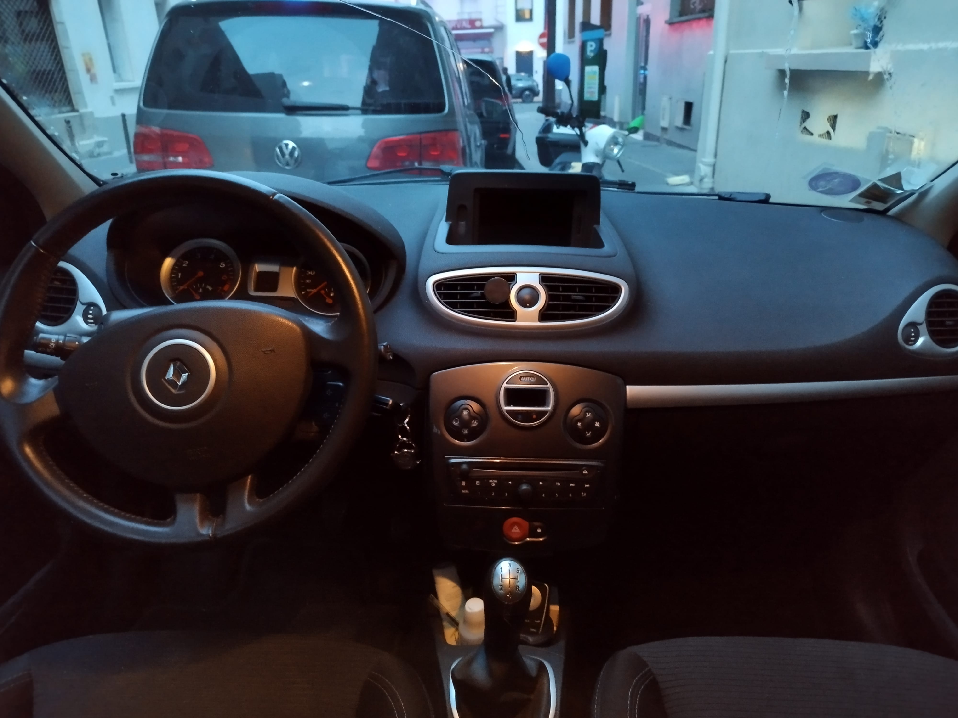 Renault Clio avec GPS