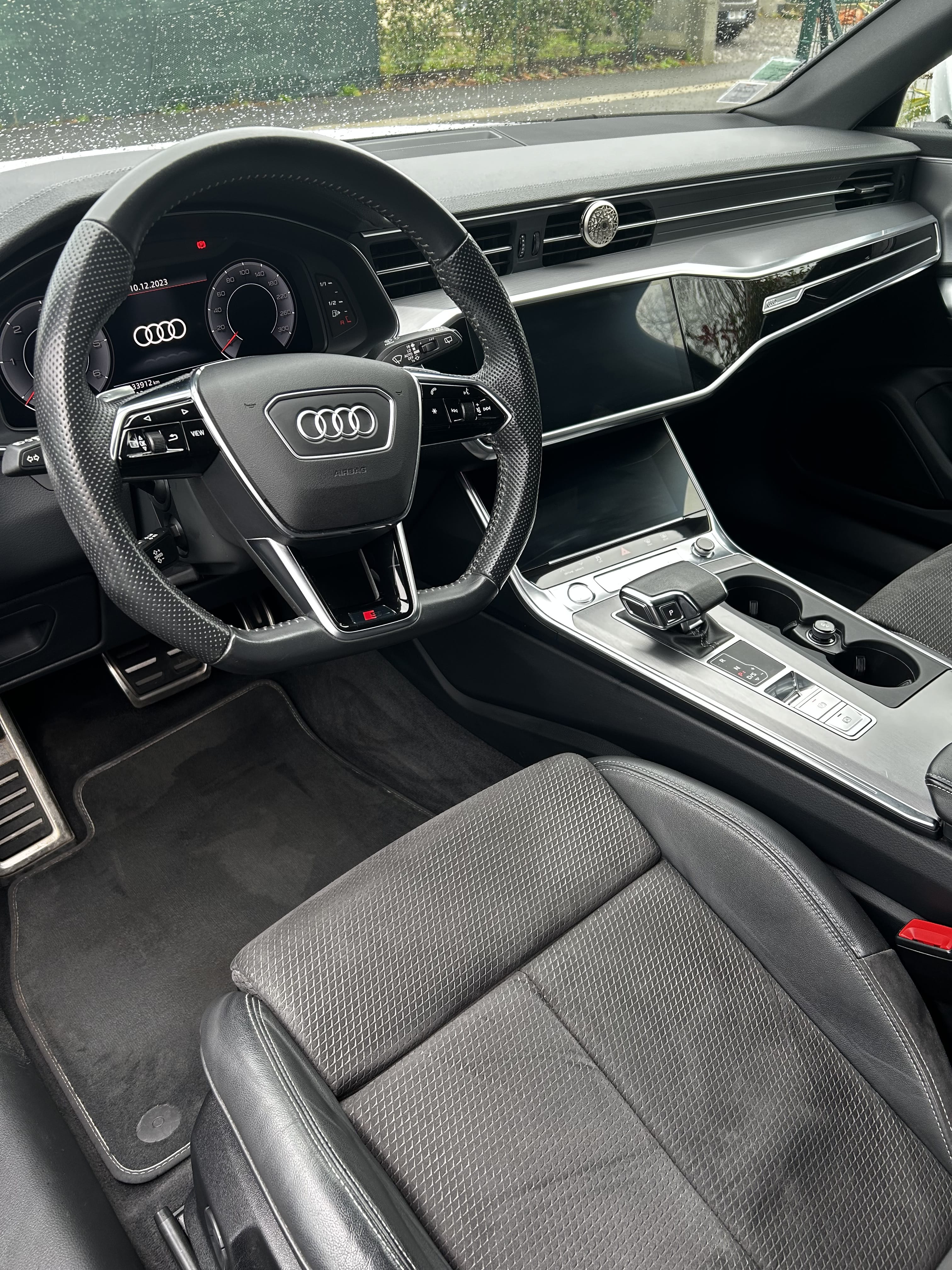 Audi A6 Avant 2L TDI 240cv avec Régulateur de vitesse