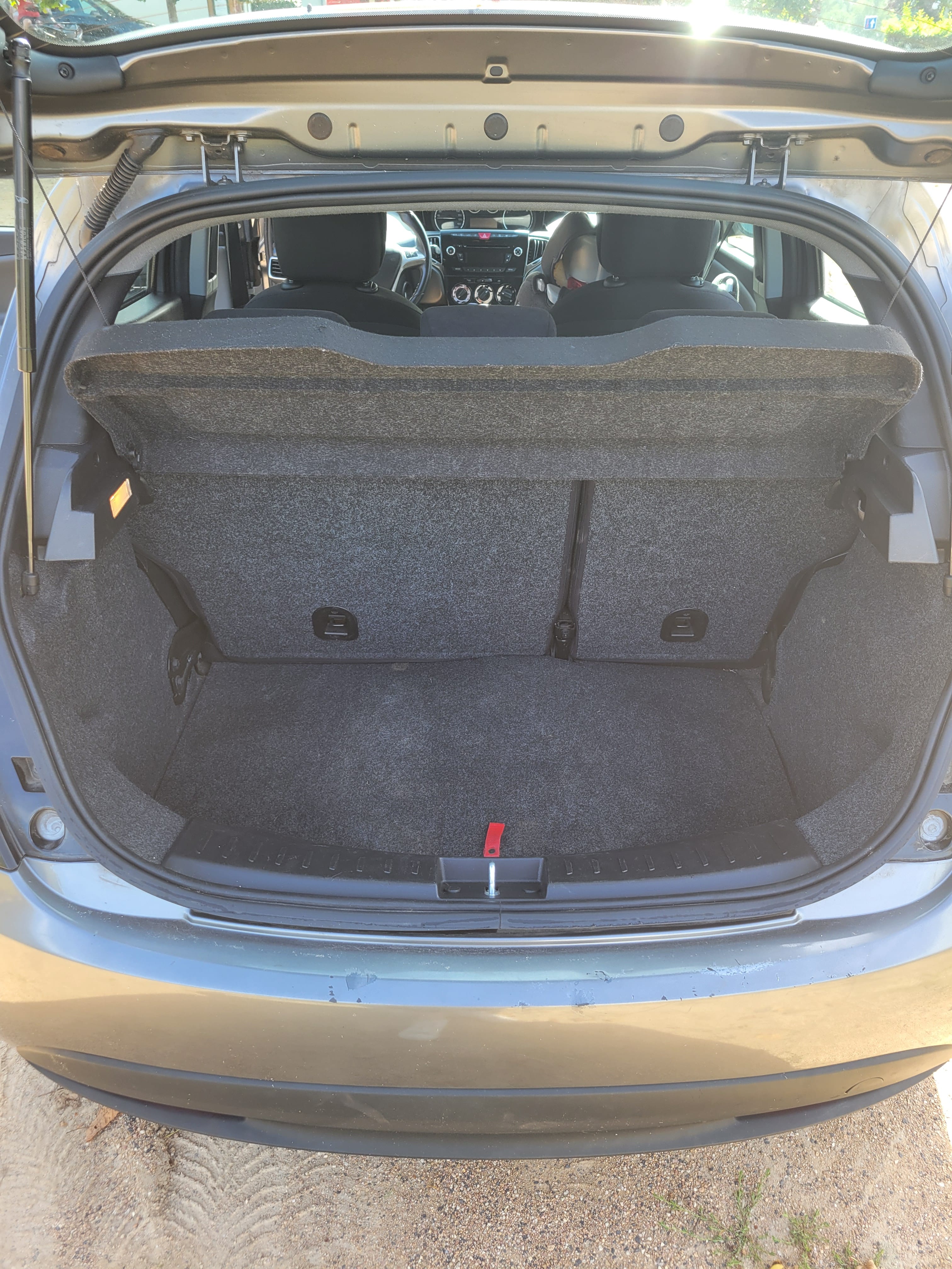 Lancia Ypsilon 1.2 70 ch avec Pneus neige