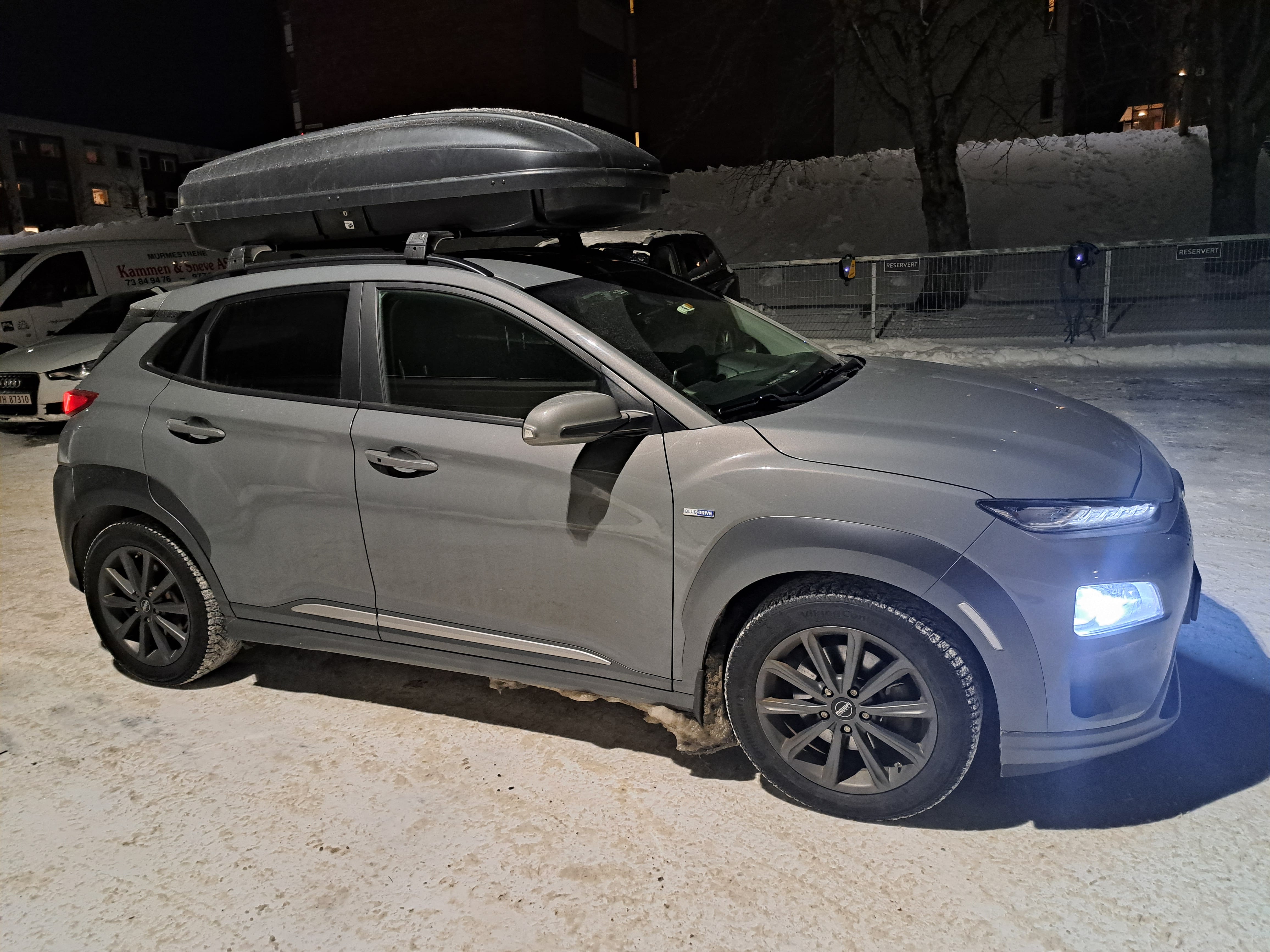 Hyundai Kona Electric med Skiboks