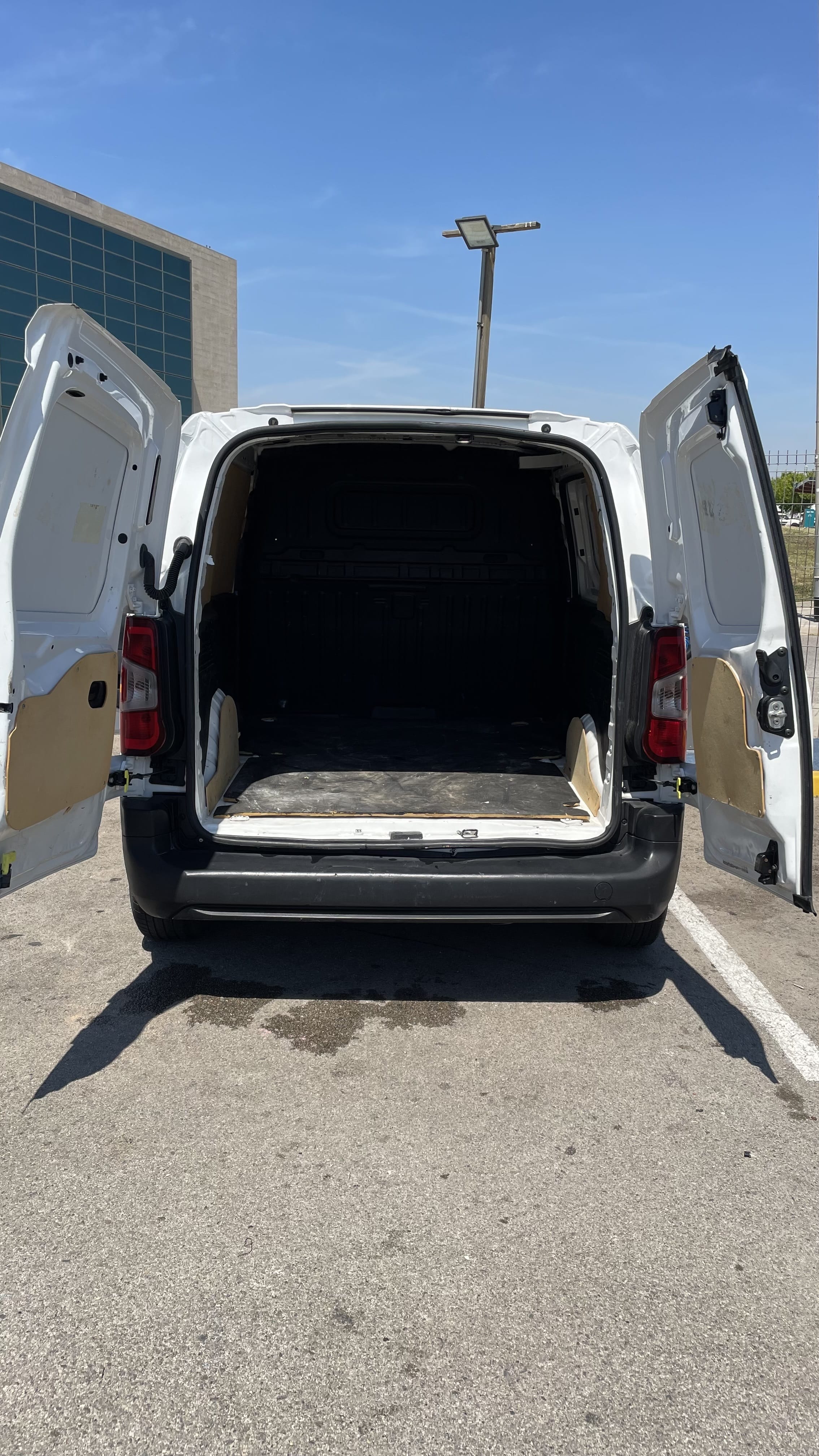 Opel Combo con Radio 