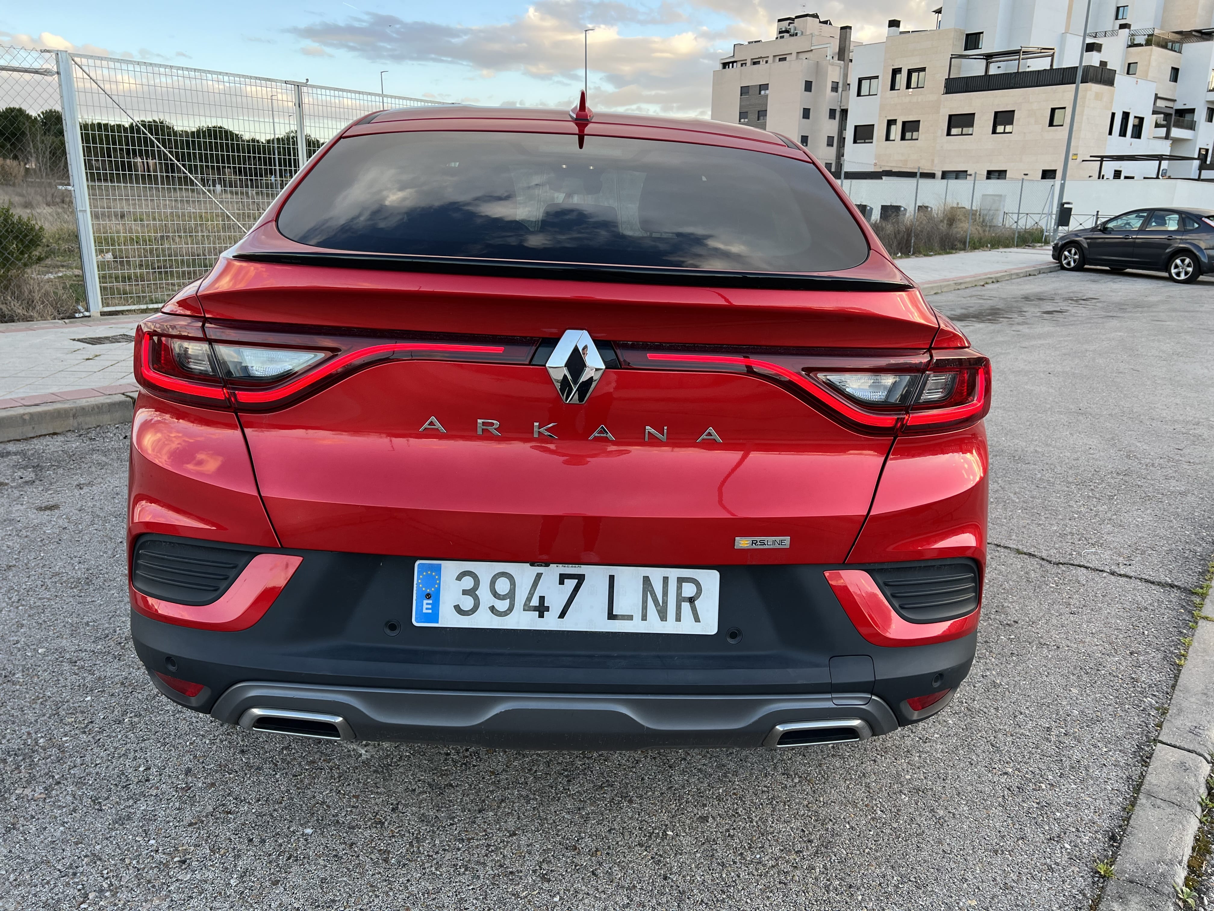 Renault Arkana RS Line con GPS