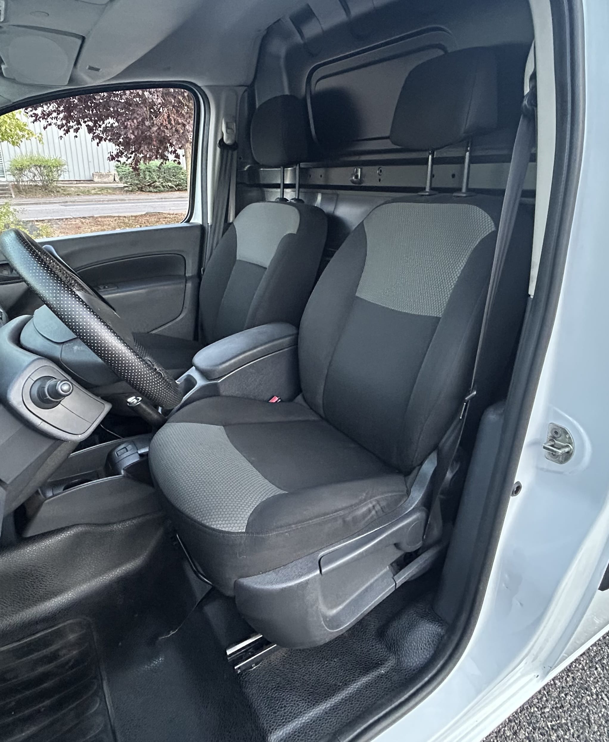 Renault Kangoo Express 1.5 DCI avec Audio Bluetooth