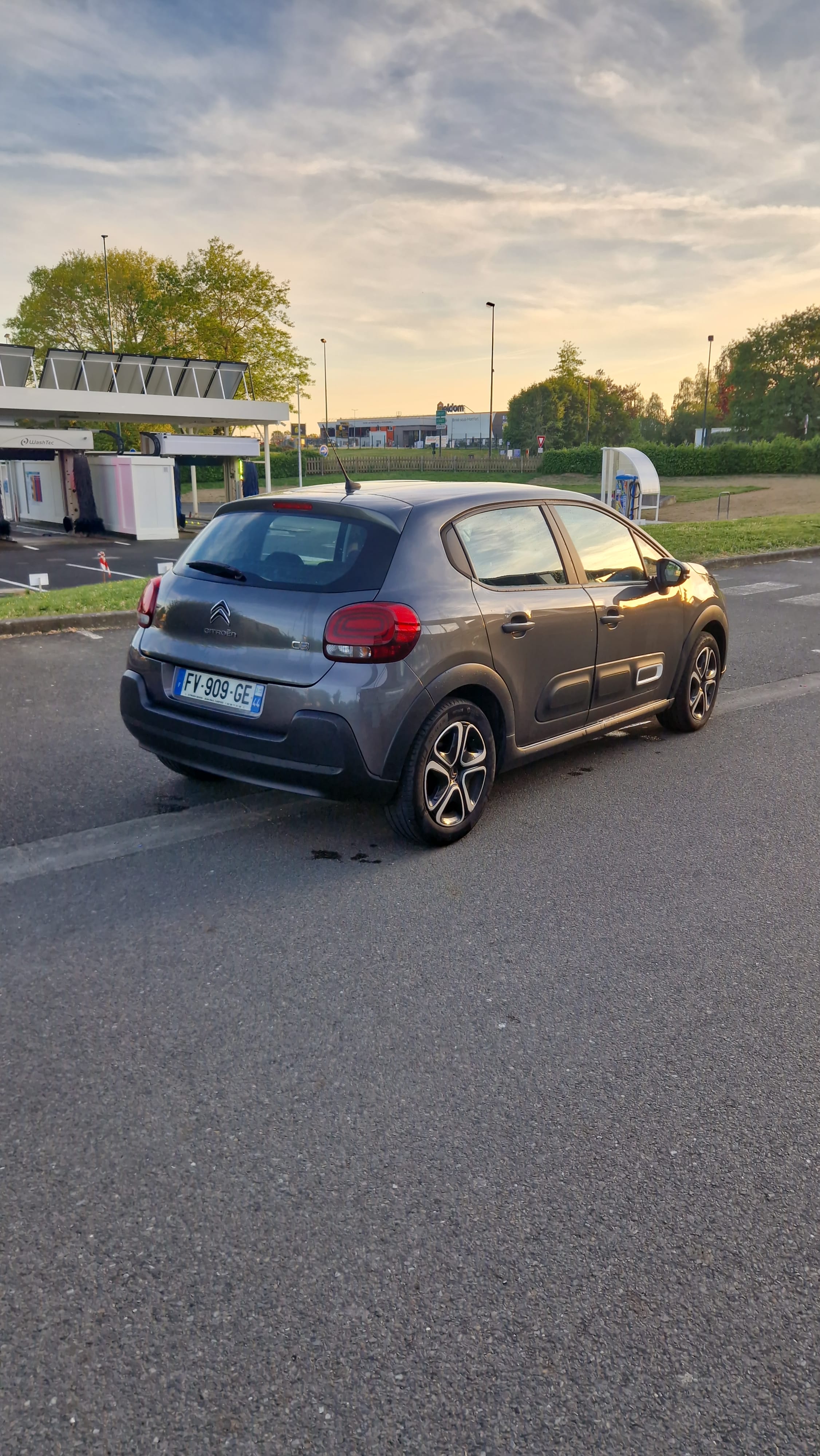Citroen C3 with Air conditioning
