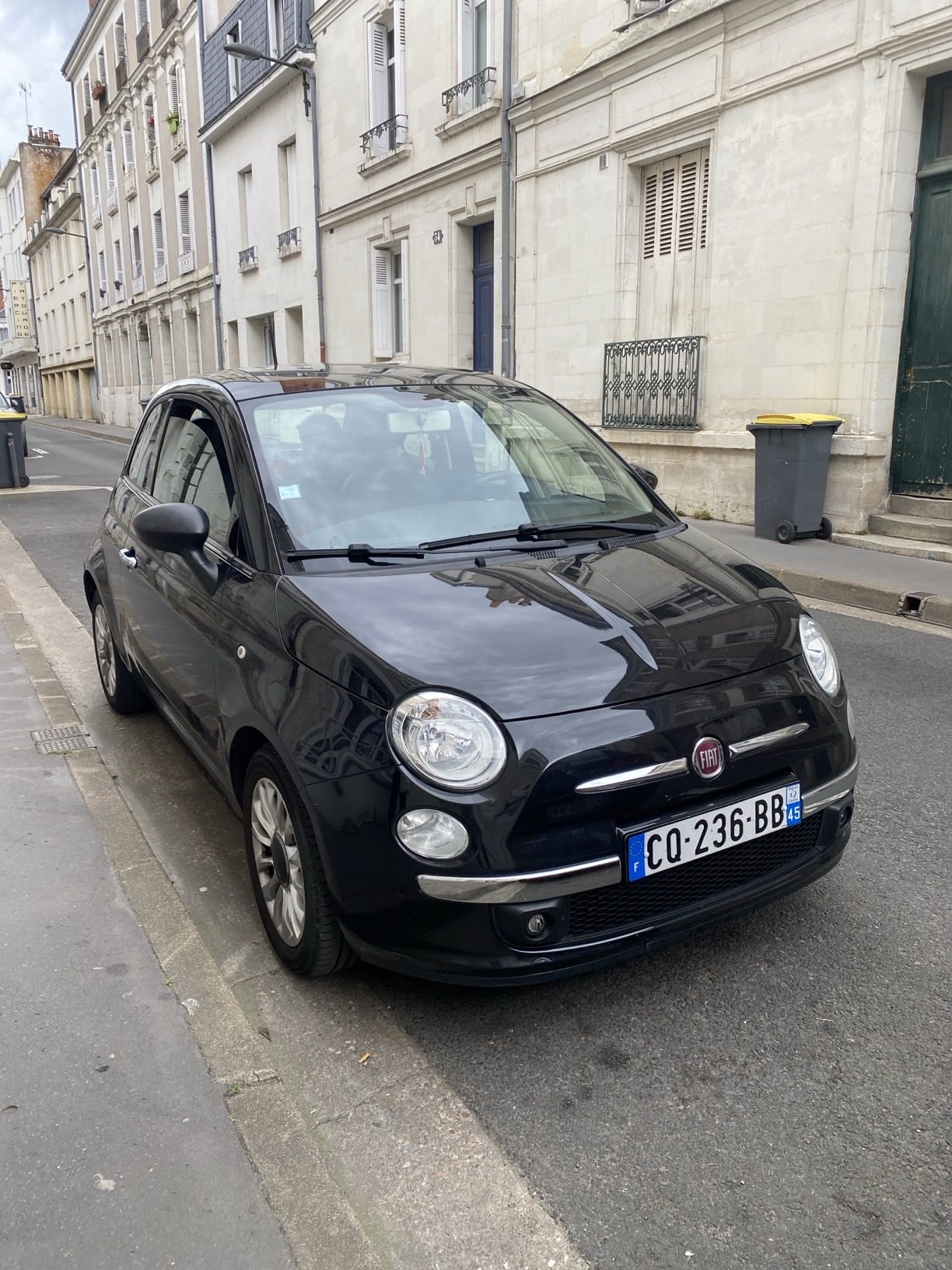 Fiat 500 Lounge 1,3 multijet 95 cv avec Climatisation