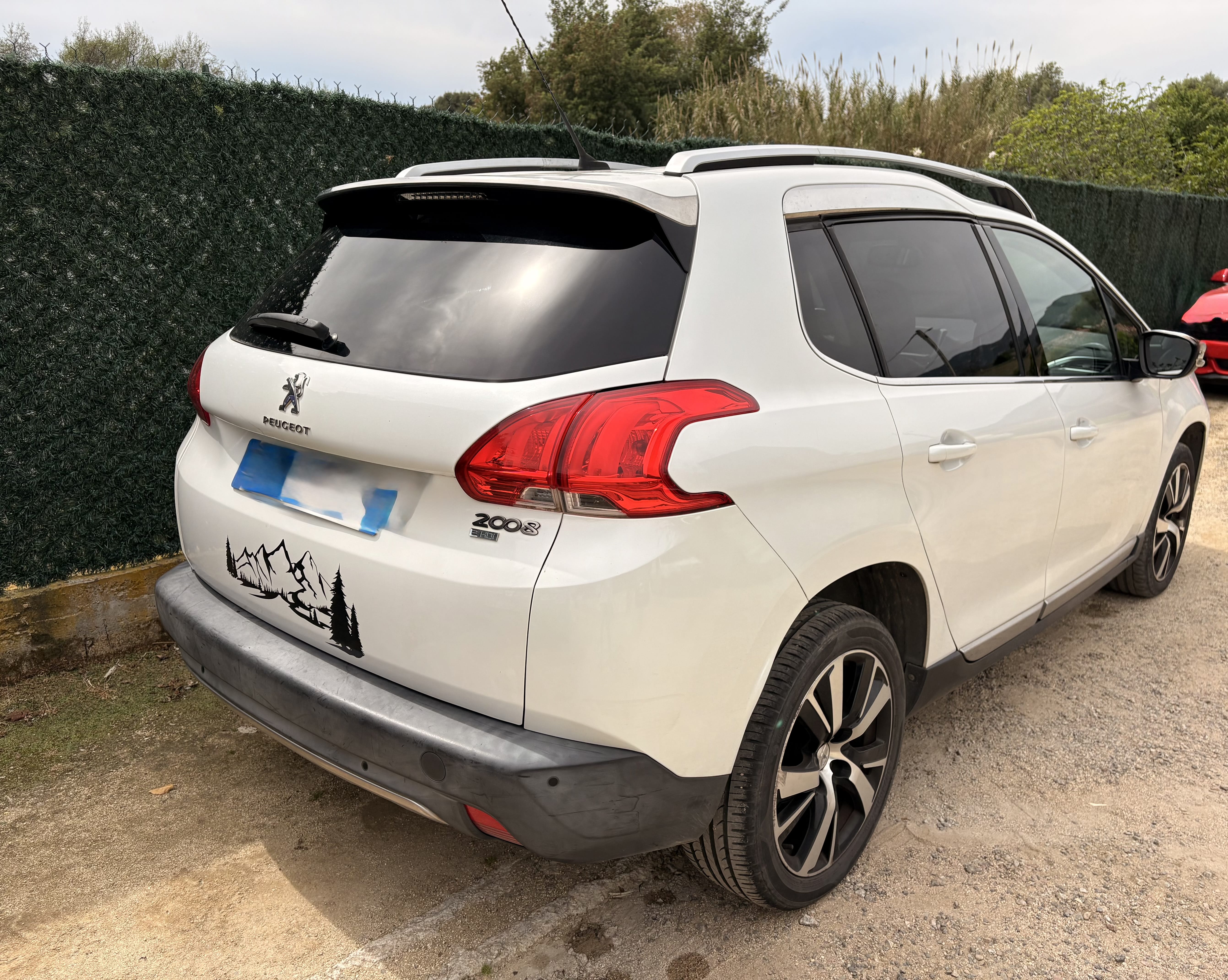 Peugeot 2008 with Cruise control