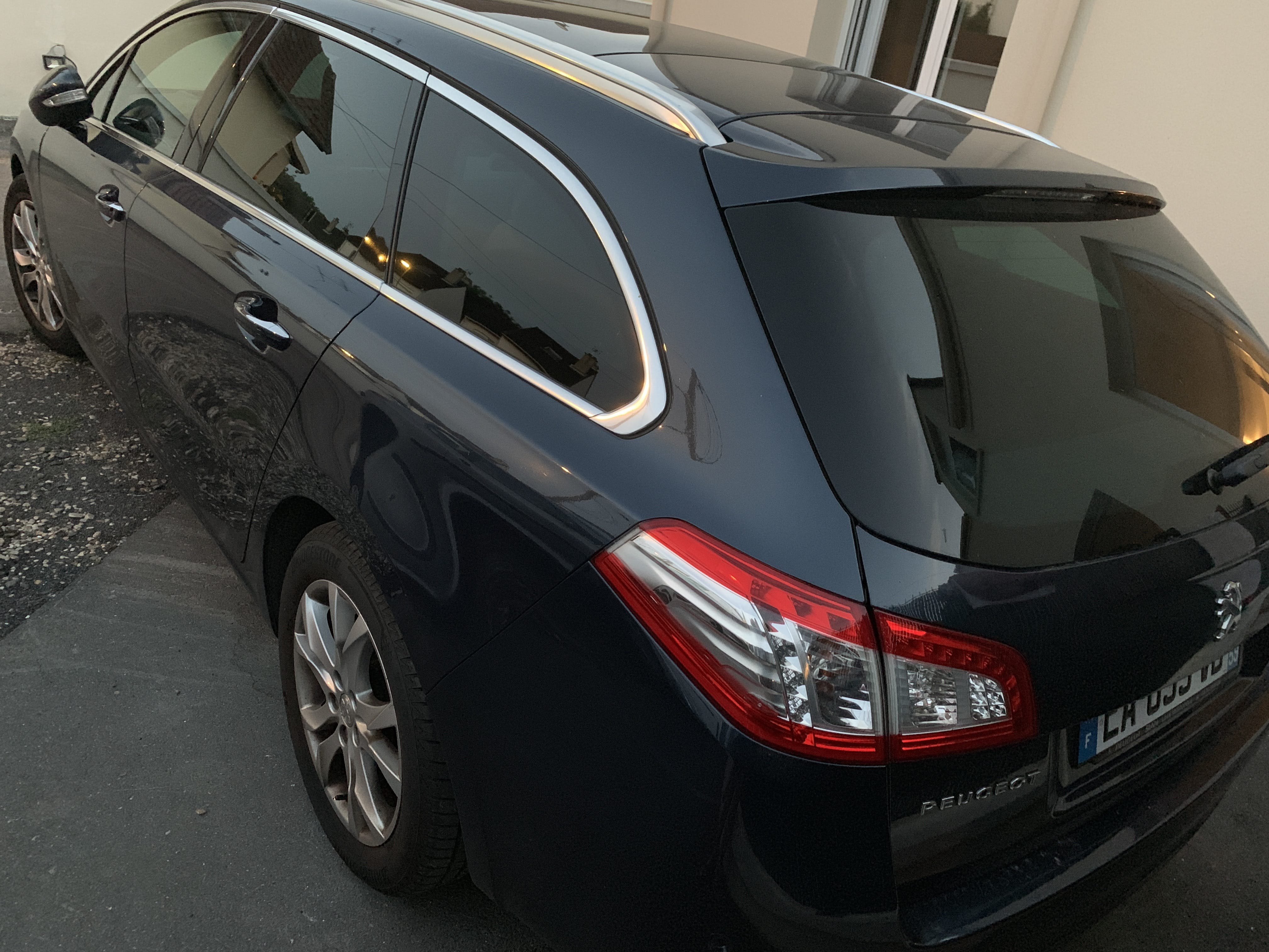 Peugeot 508 SW 1.6 HDI avec GPS