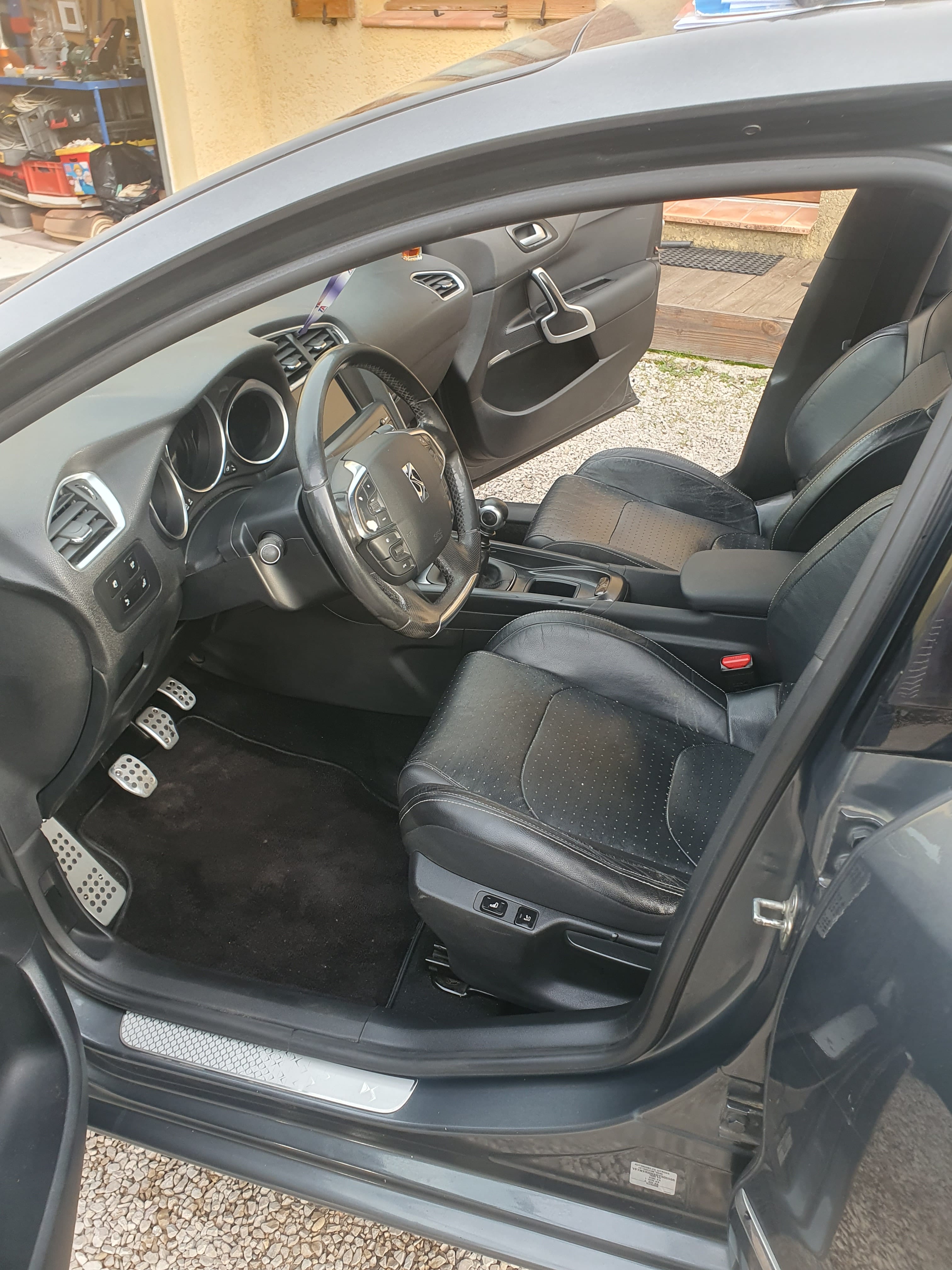 Citroen DS4 2.0 hdi avec GPS
