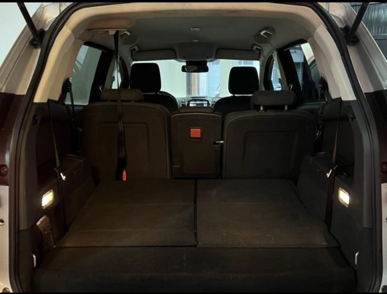 Ford C-Max con Control de velocidad