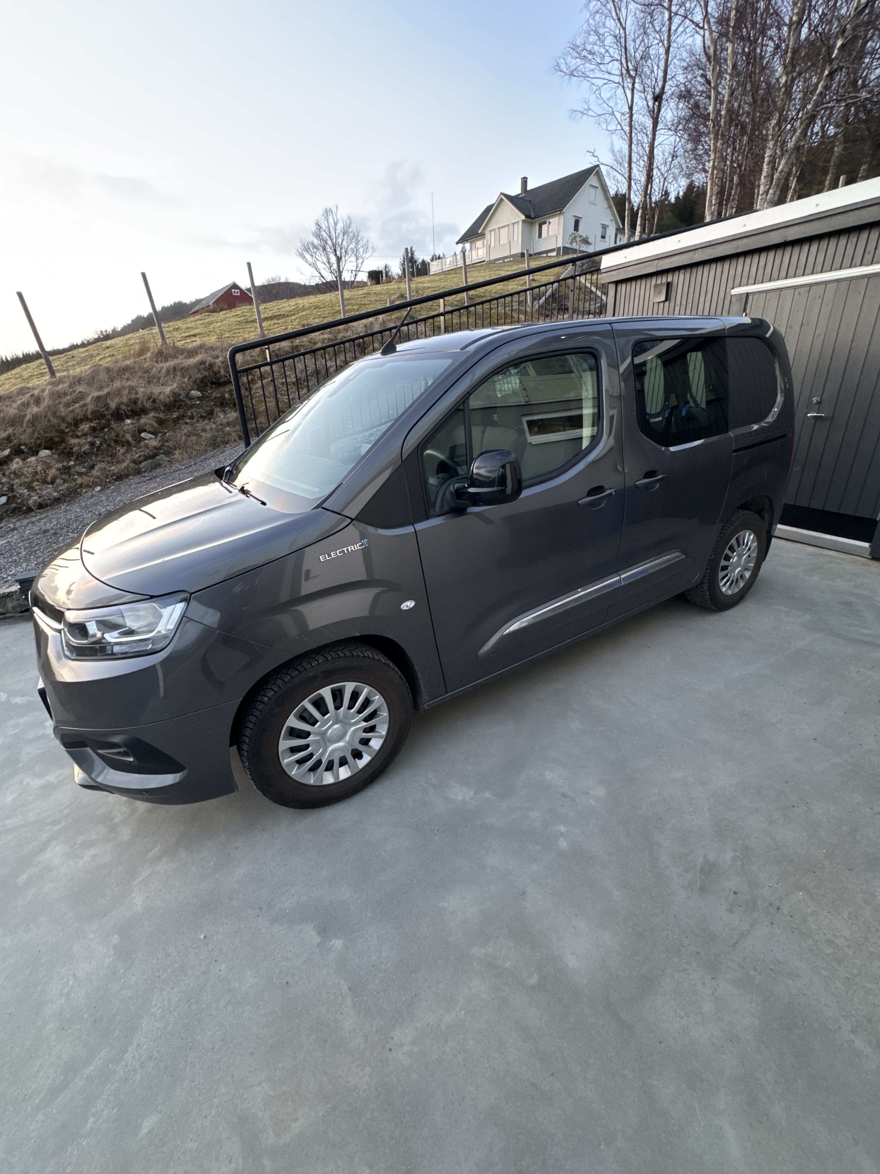 Toyota Proace City Electric med Aircondition
