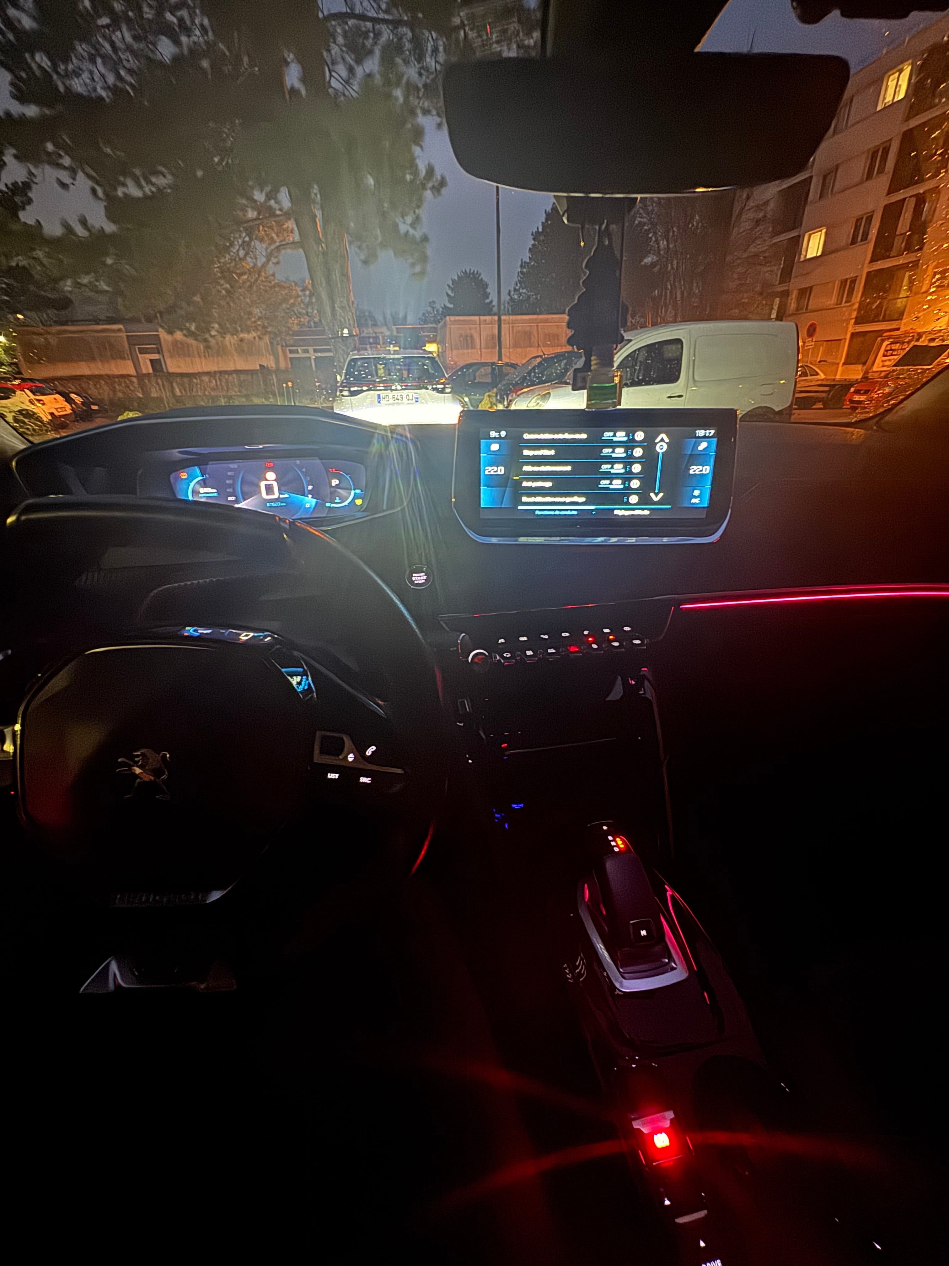 Peugeot 2008 avec Climatisation